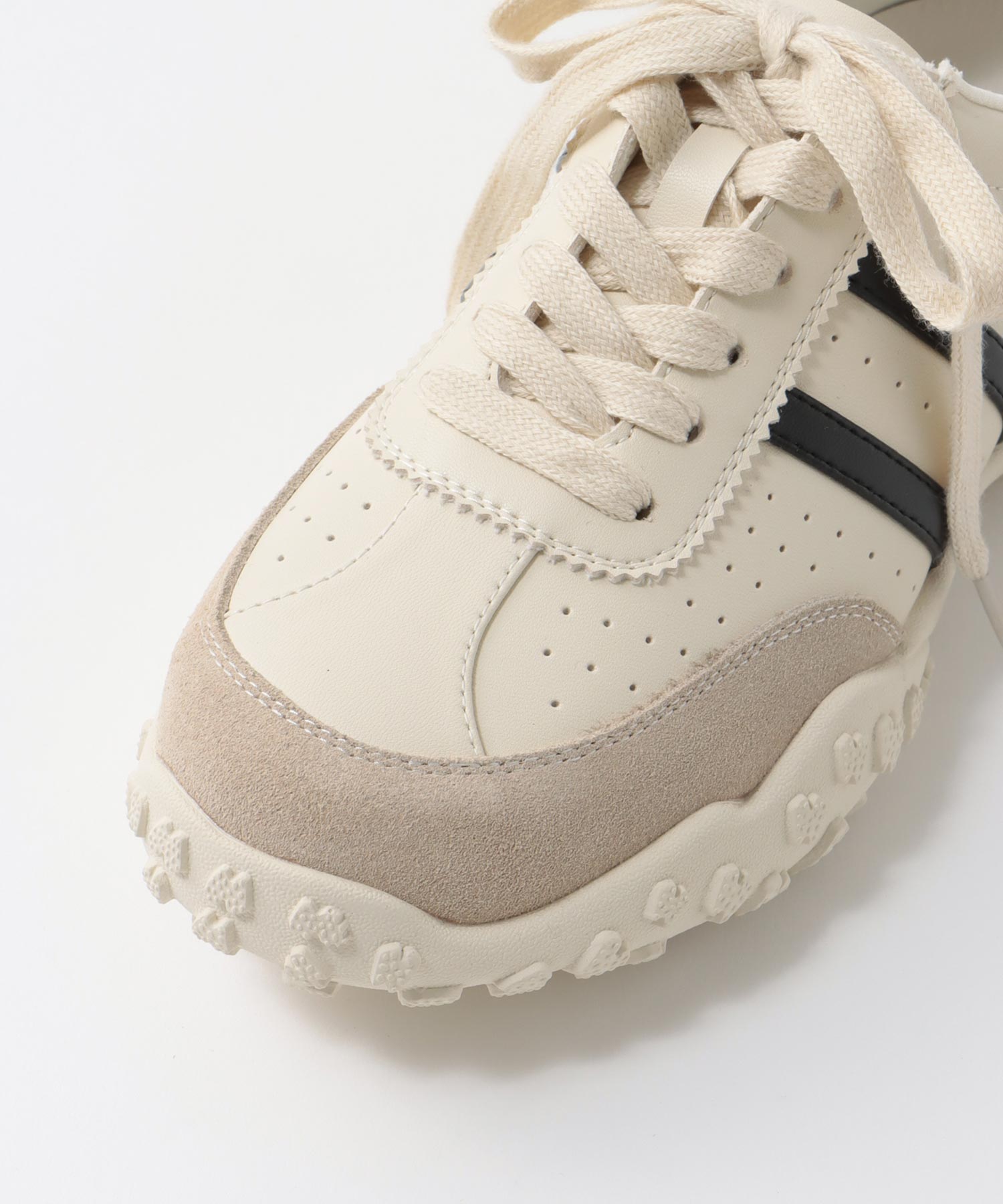 トリムレザースニーカー