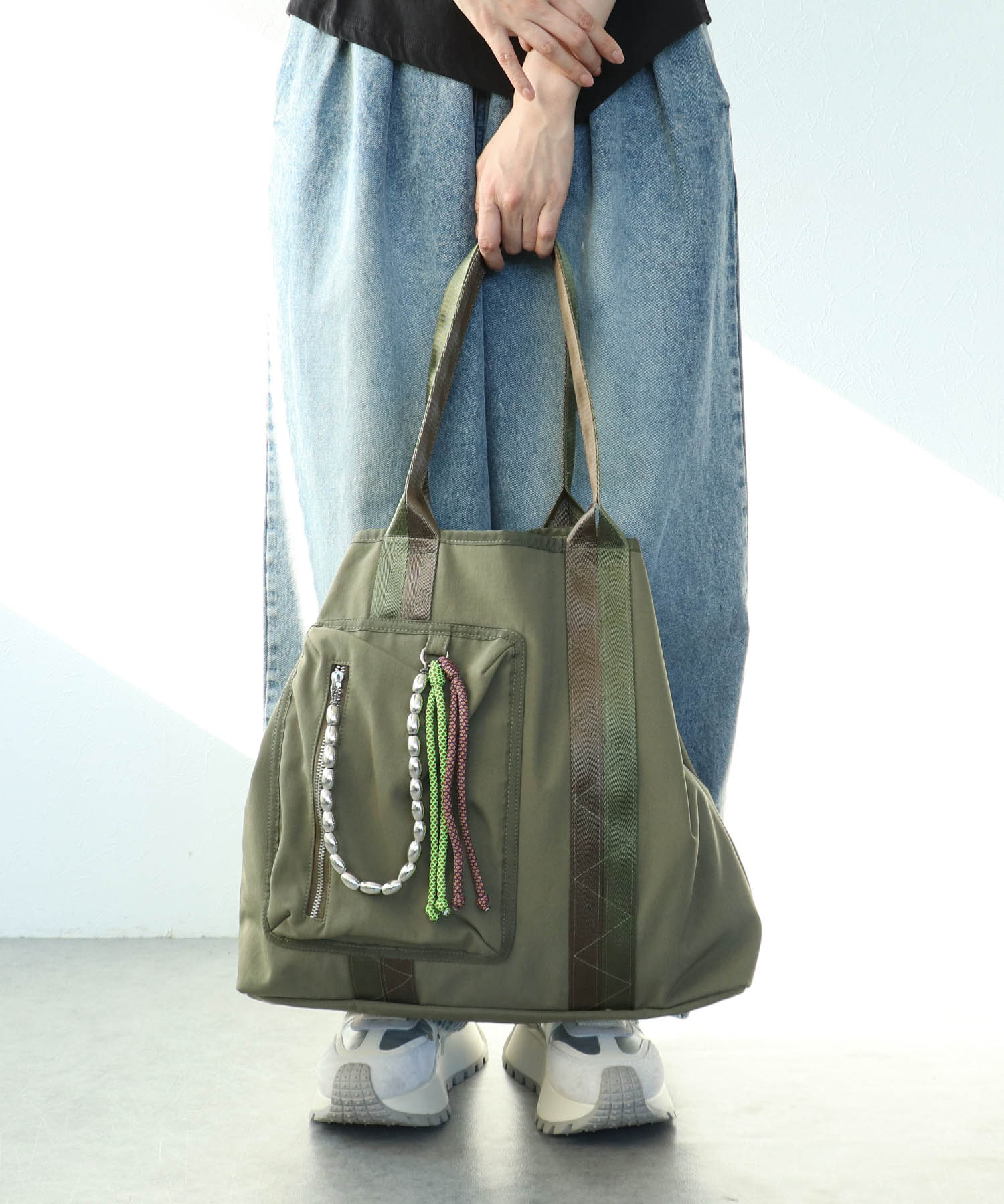 ミリタリーチャームトート