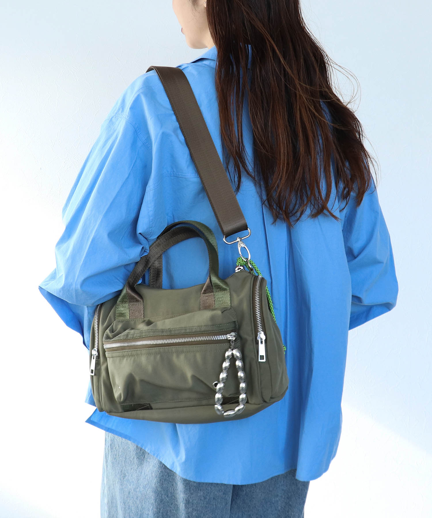 ミリタリーチャームボストンバッグ