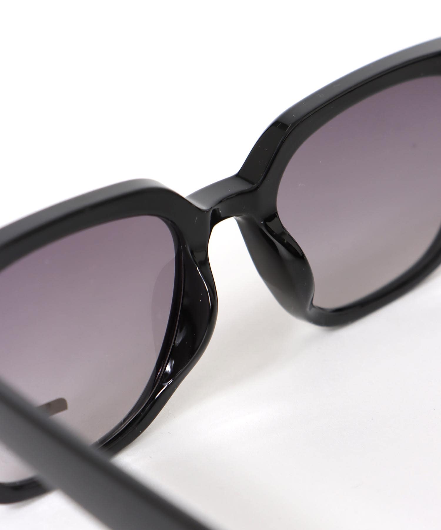 【CONTROL FREAK 】ウェリントンサングラス