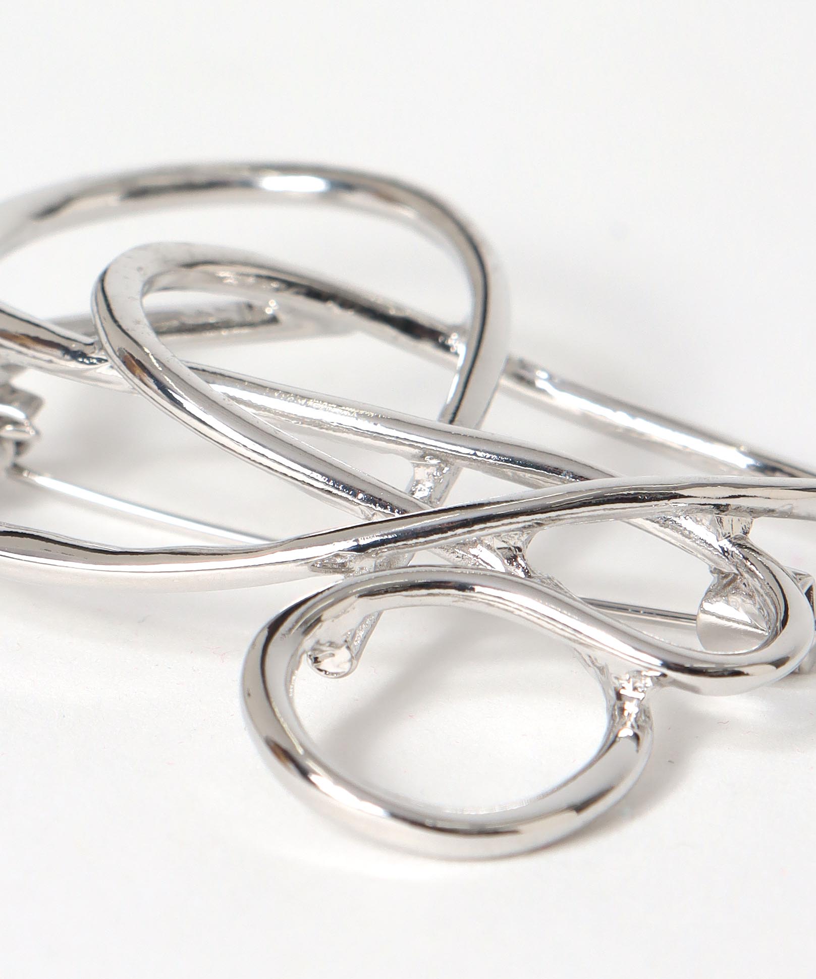 ニュアンスメタルブローチ