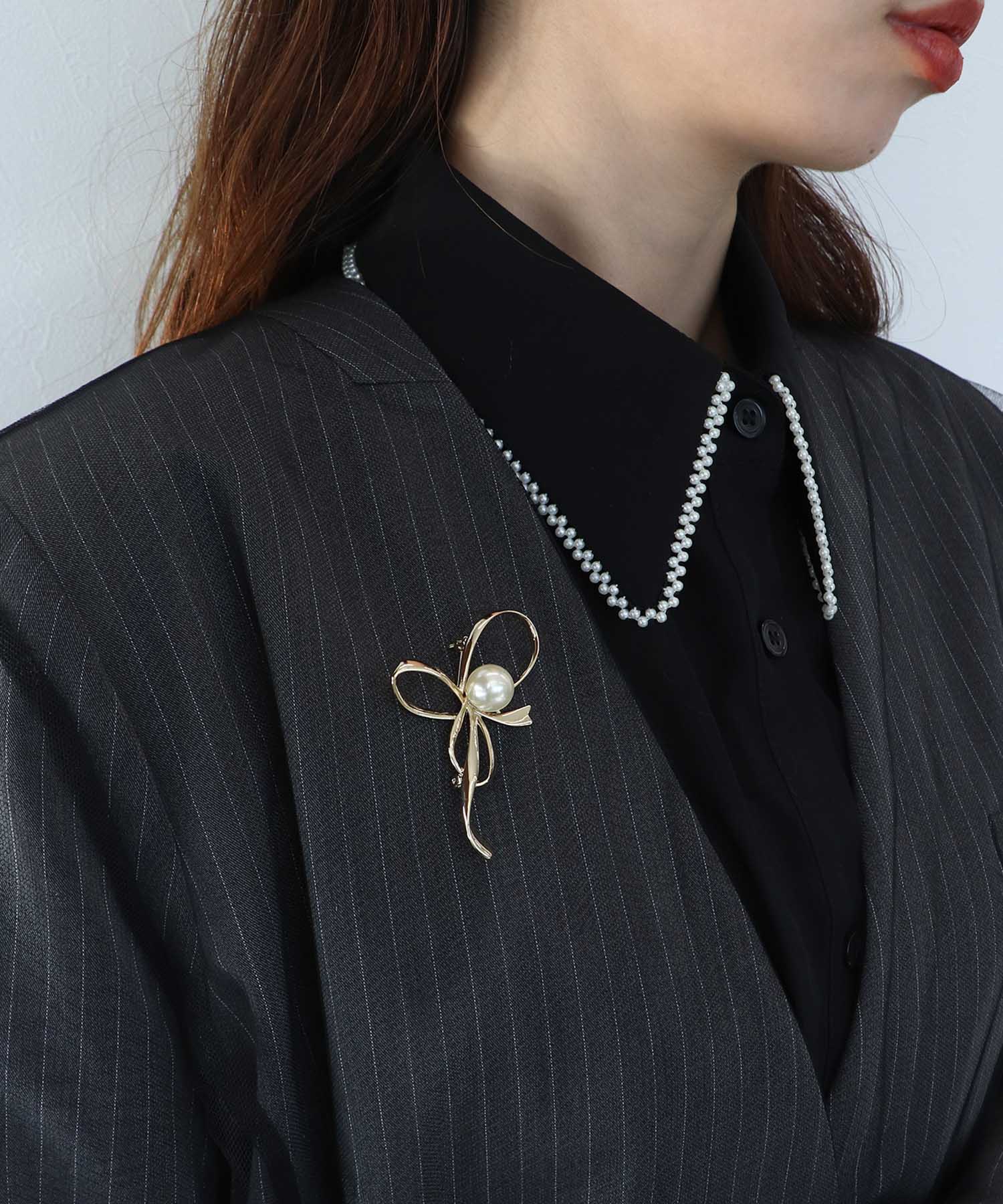 メタルリボンパールブローチ