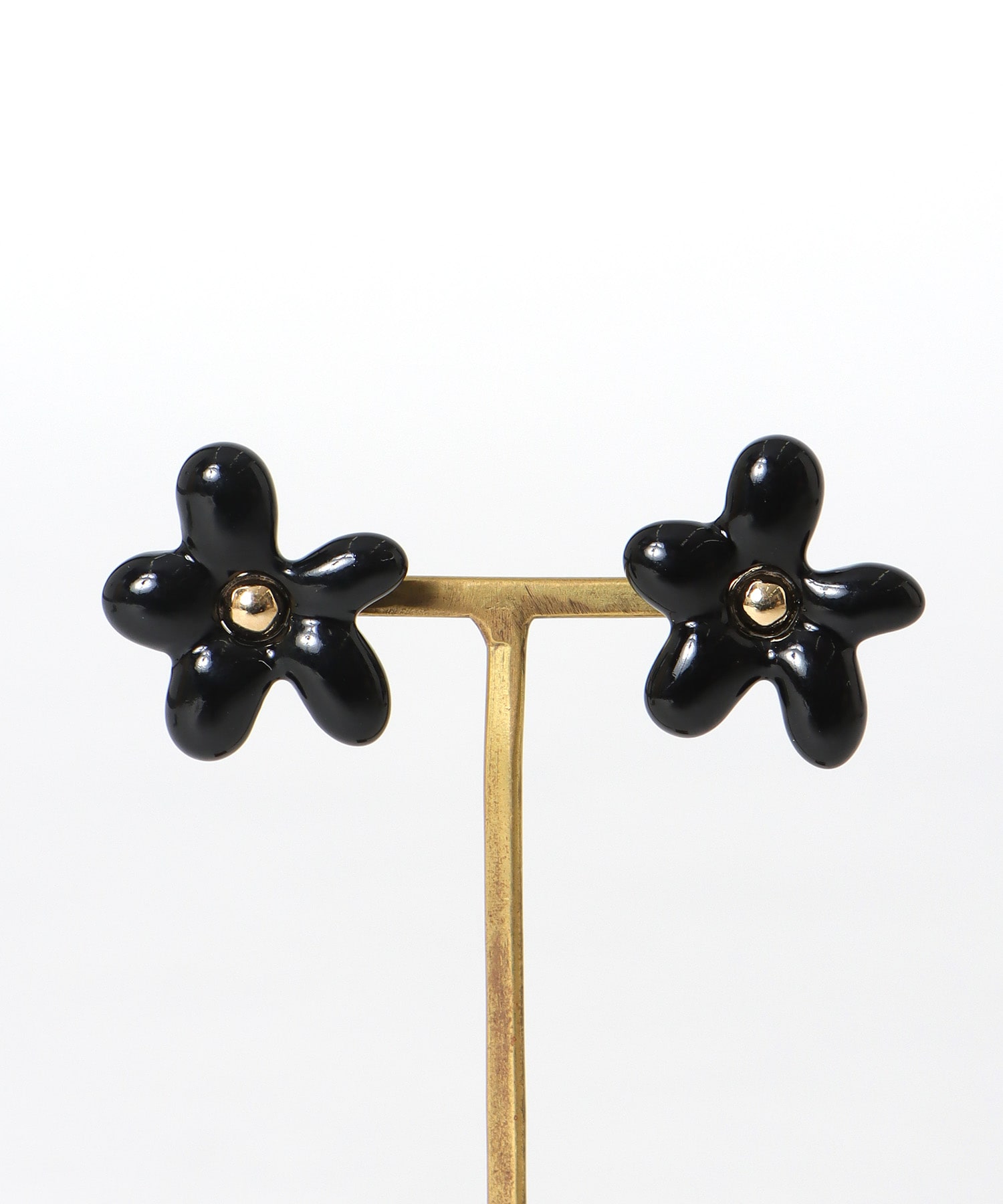 アクリルフラワーピアス