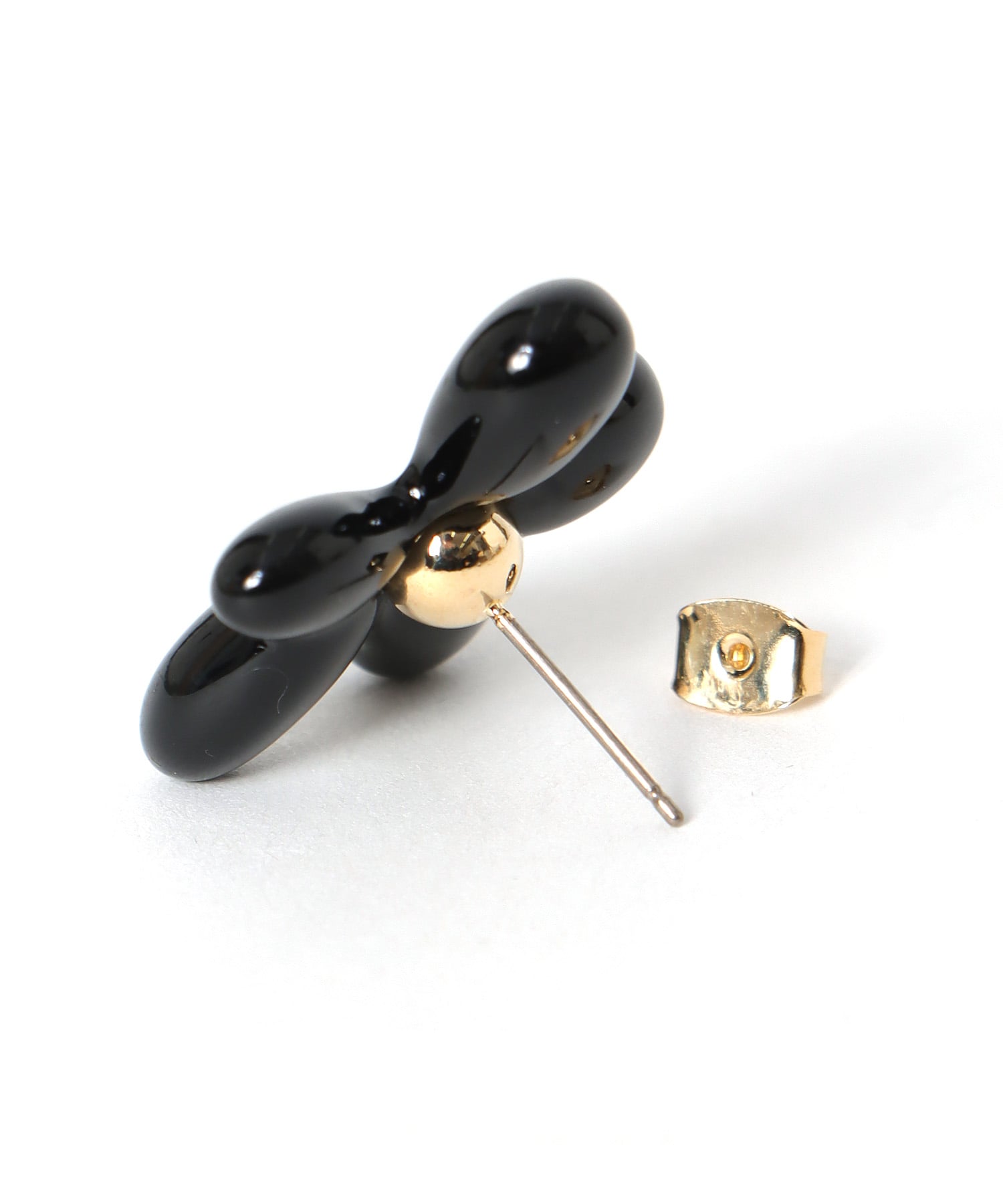 アクリルフラワーピアス