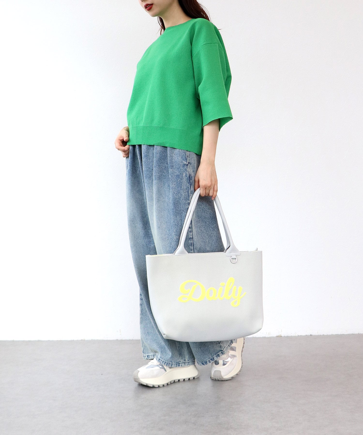 スアーブLOGOニットトート