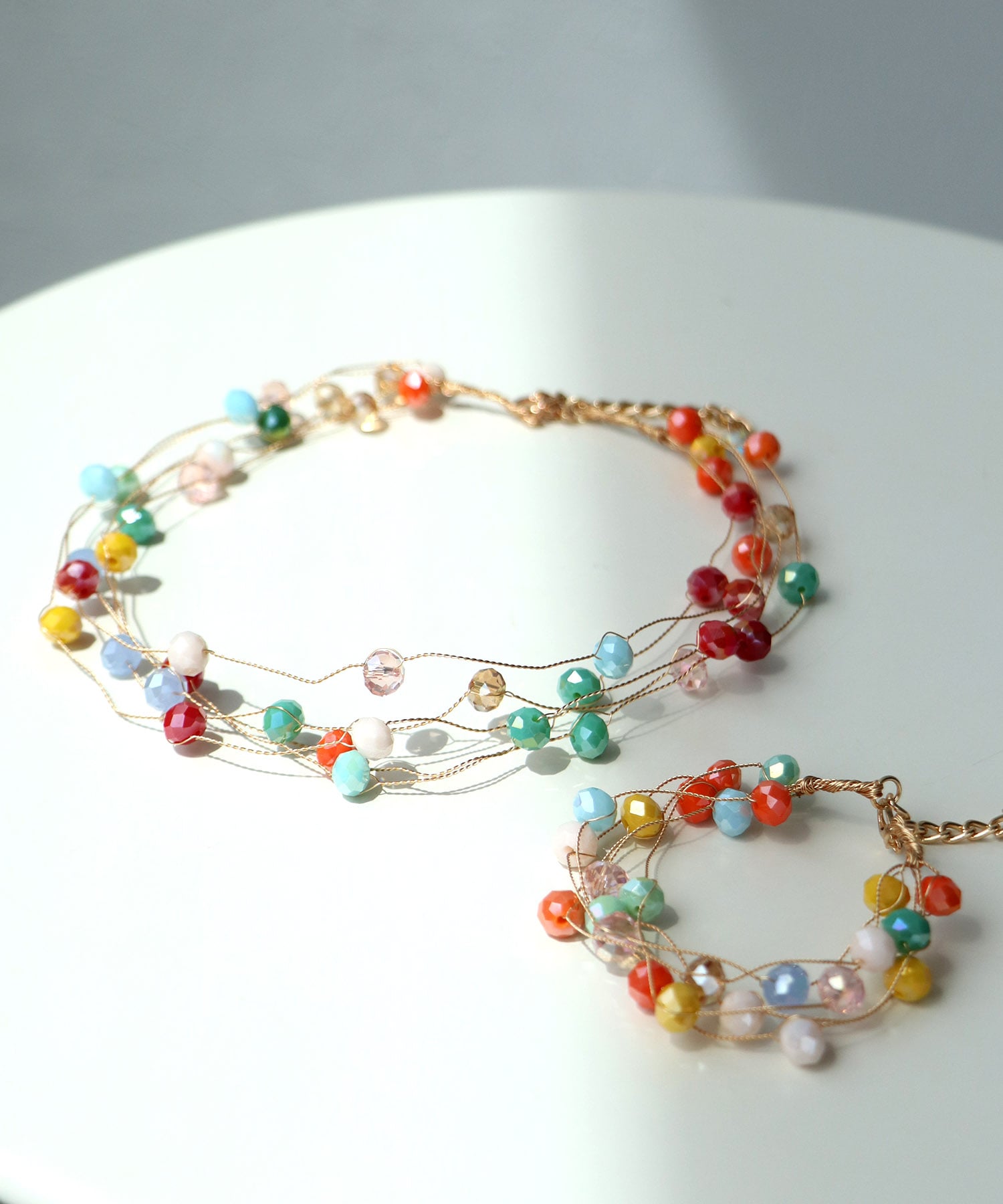 カラフルワイヤーブレス