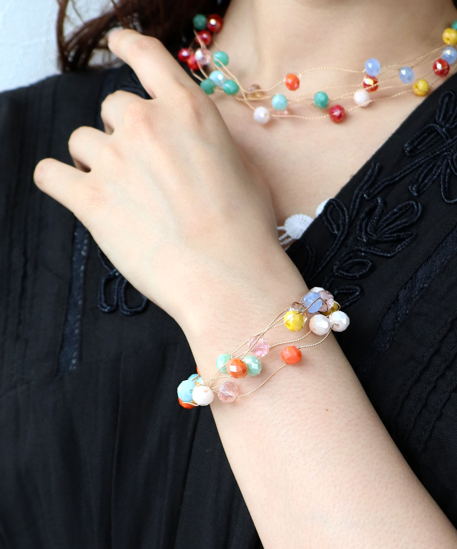 カラフルワイヤーブレス