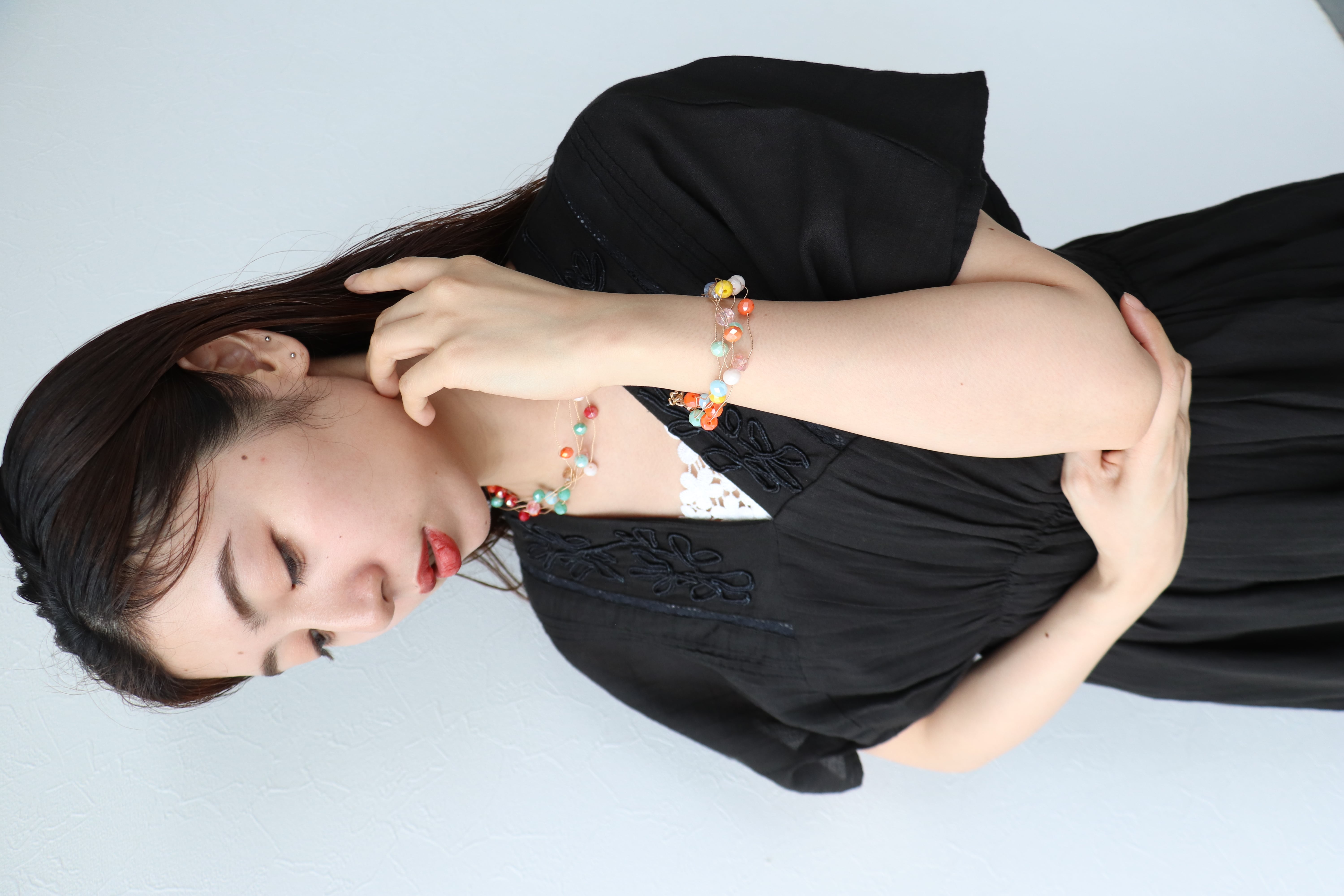 カラフルワイヤーブレス