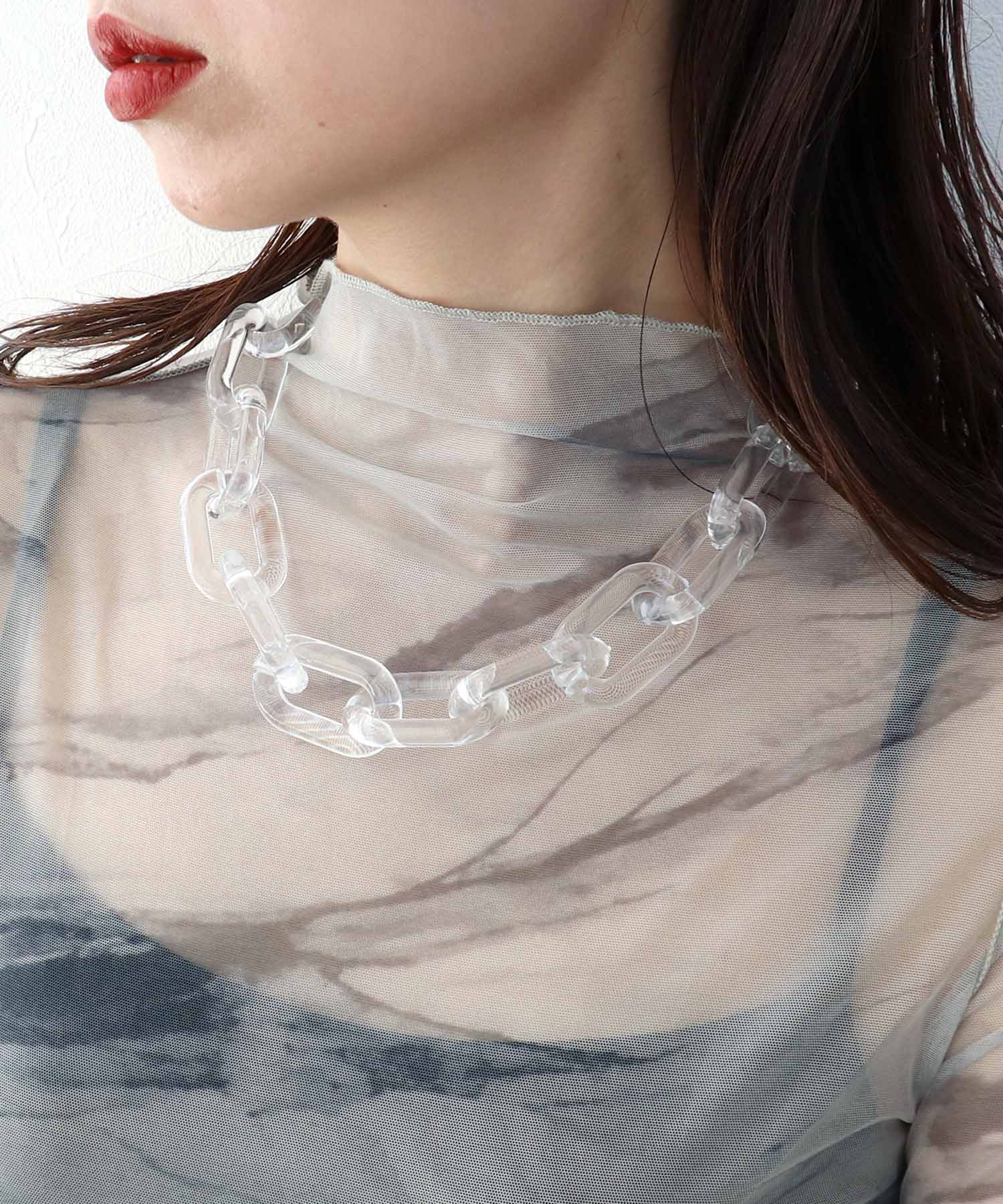 クリアアクリルチェーンネックレス