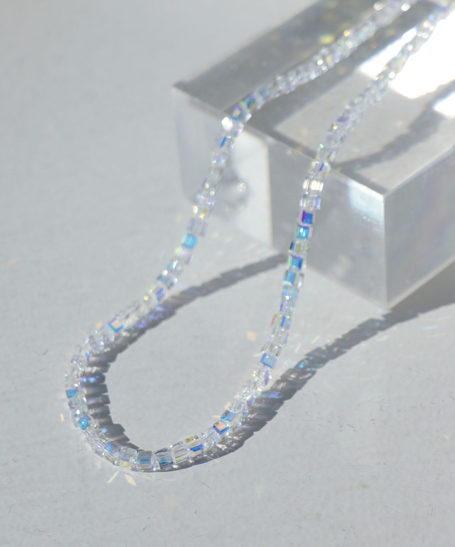 オーロラビーズステンレスネックレス