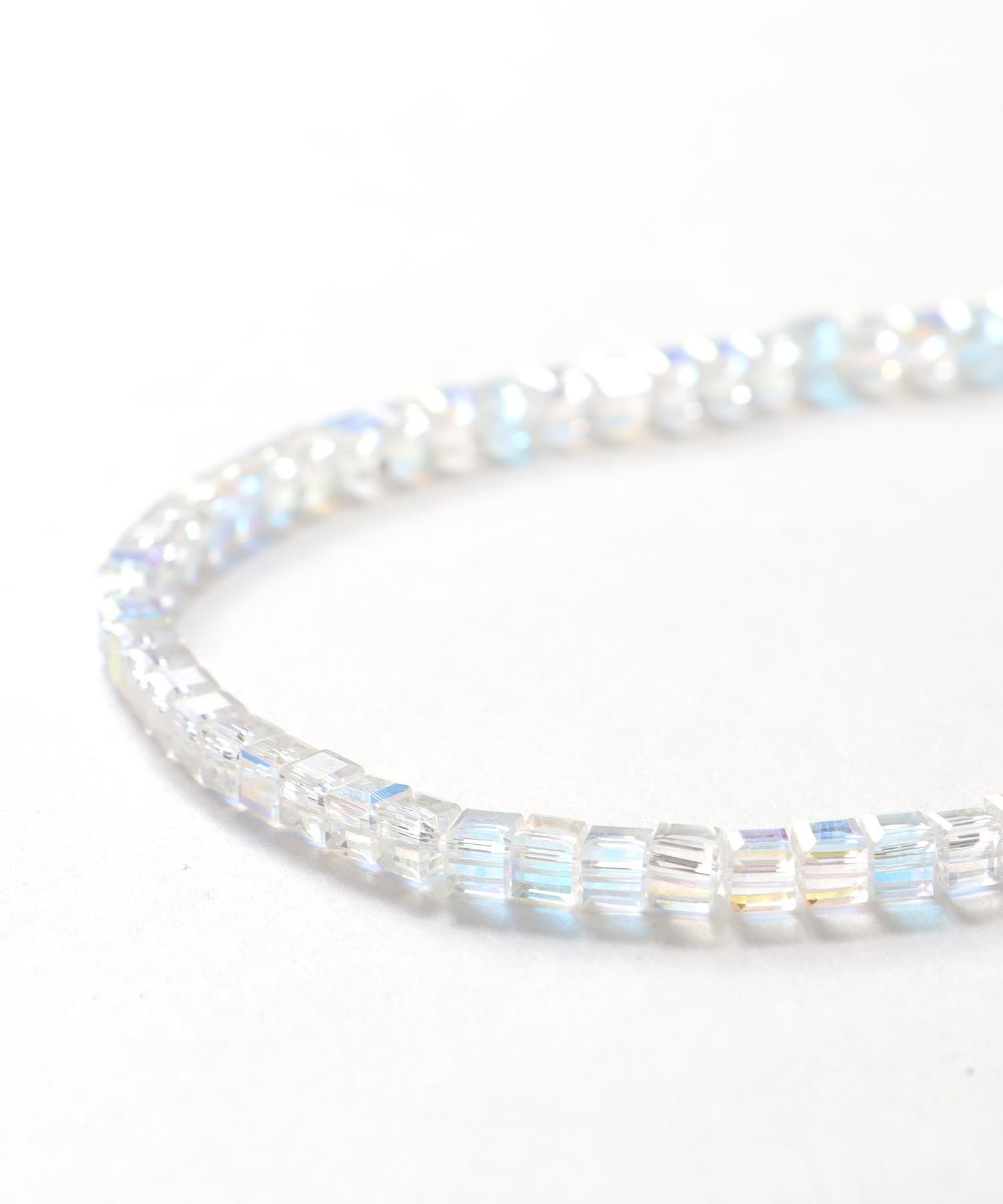 オーロラビーズステンレスネックレス