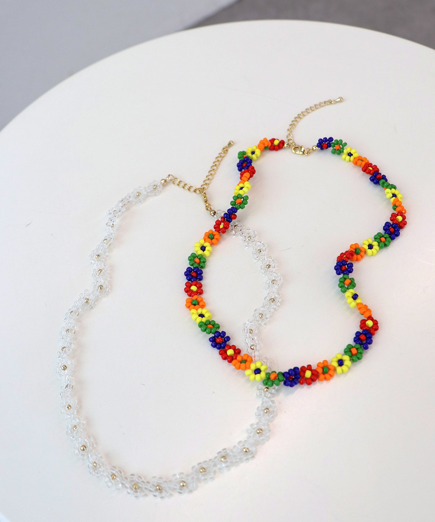 ビーズフラワーネックレス