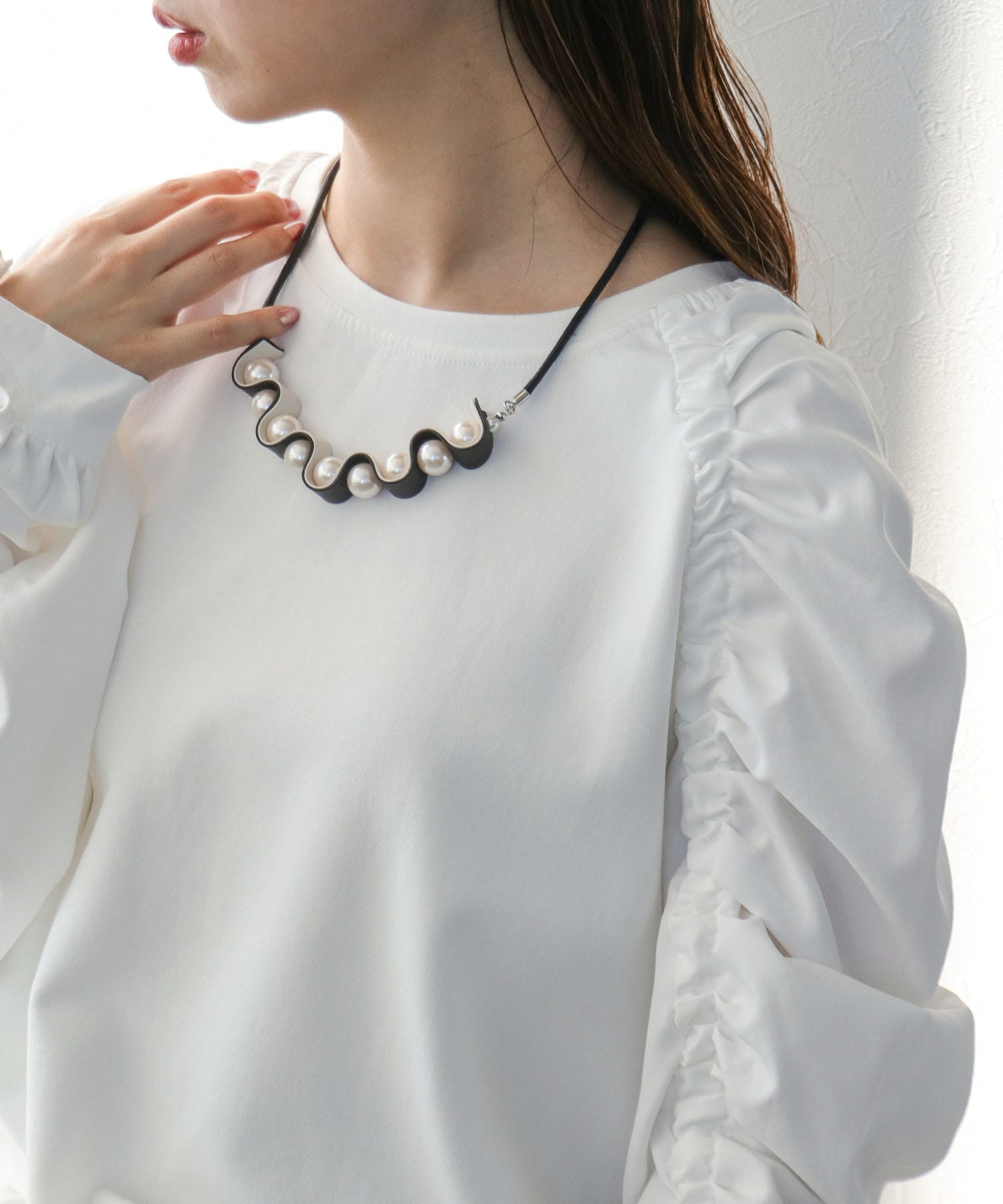 パールウェーブネックレス