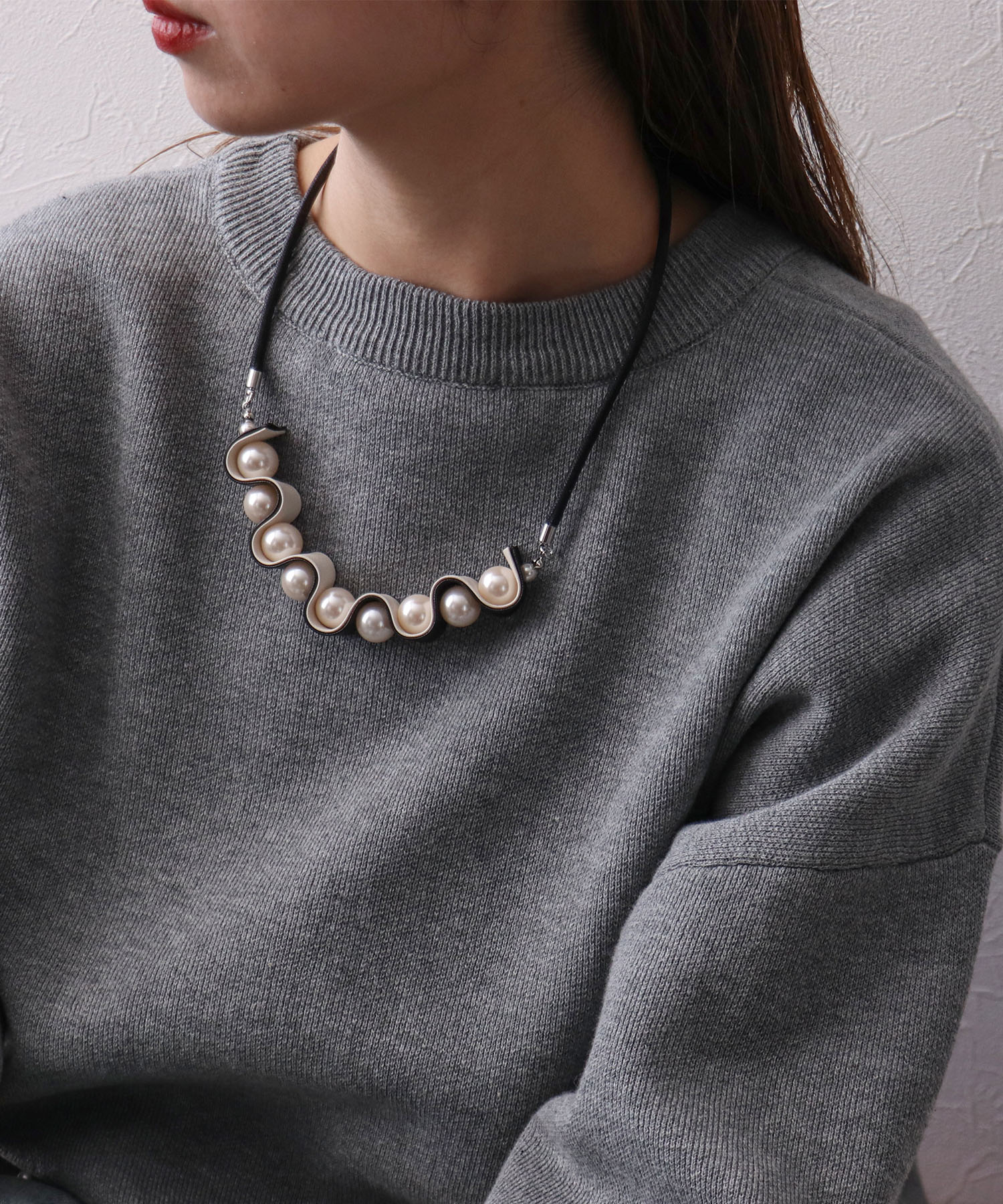パールウェーブネックレス