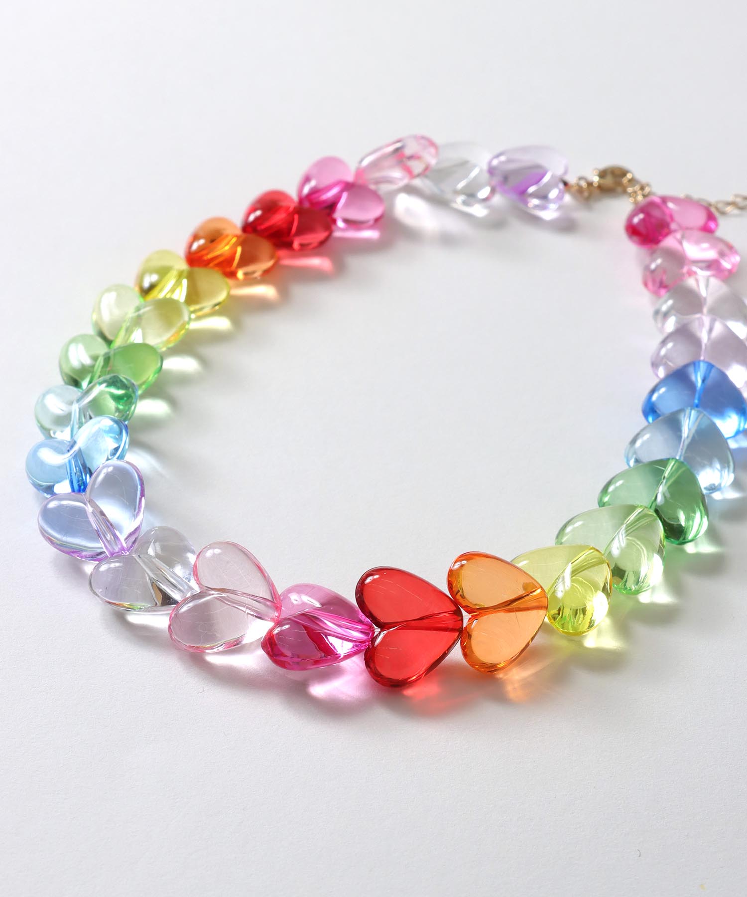 レインボーハートネックレス