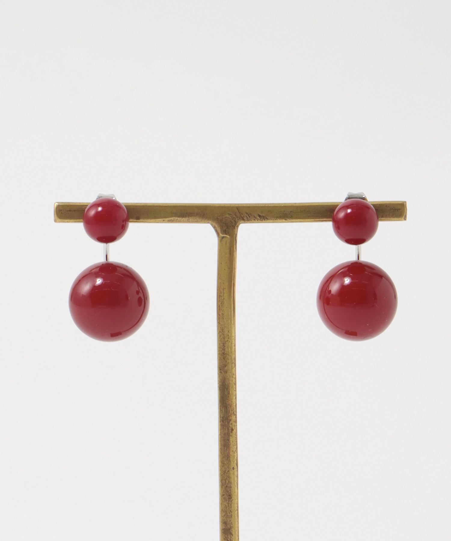 ダブルボールピアス