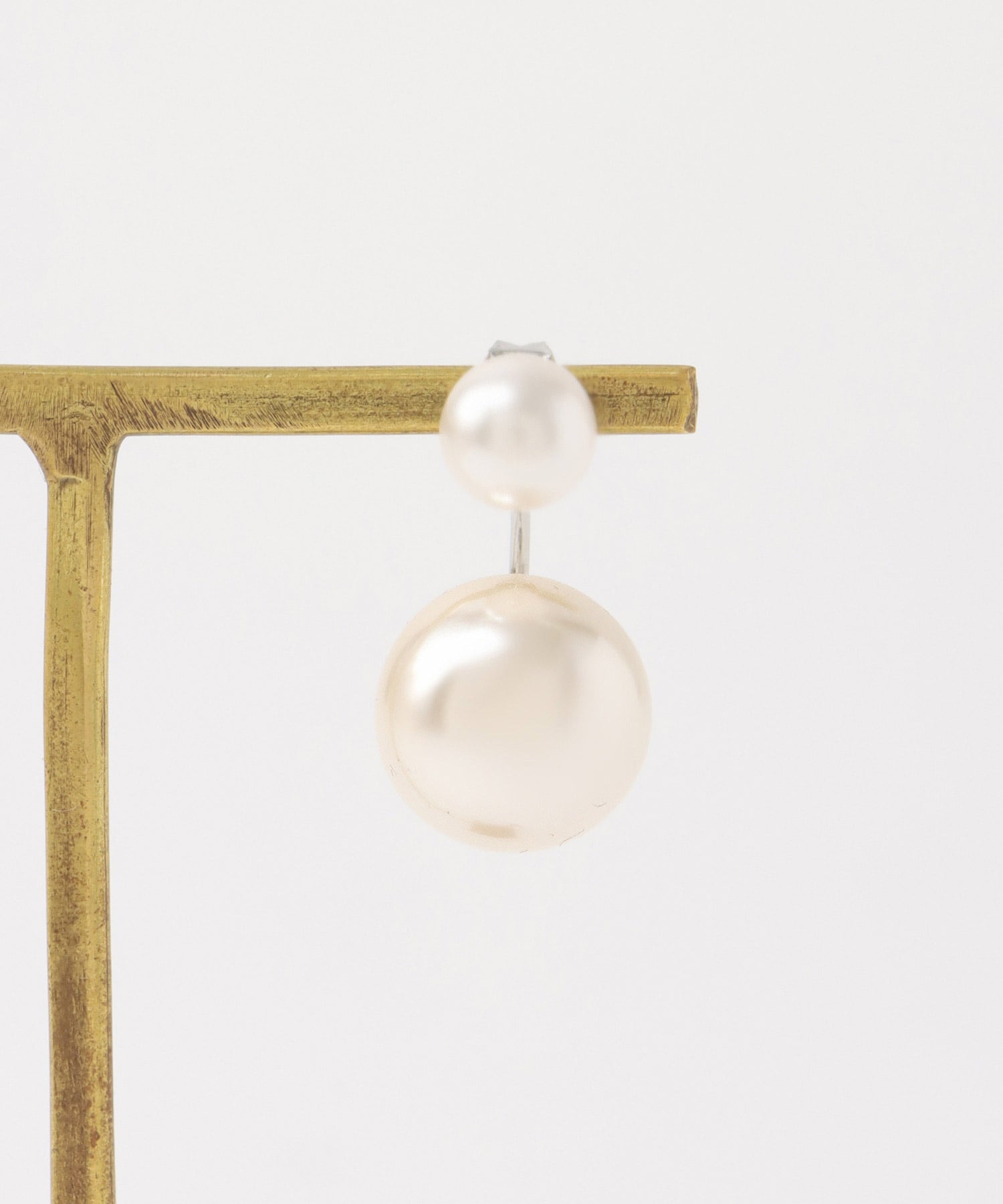 ダブルボールピアス