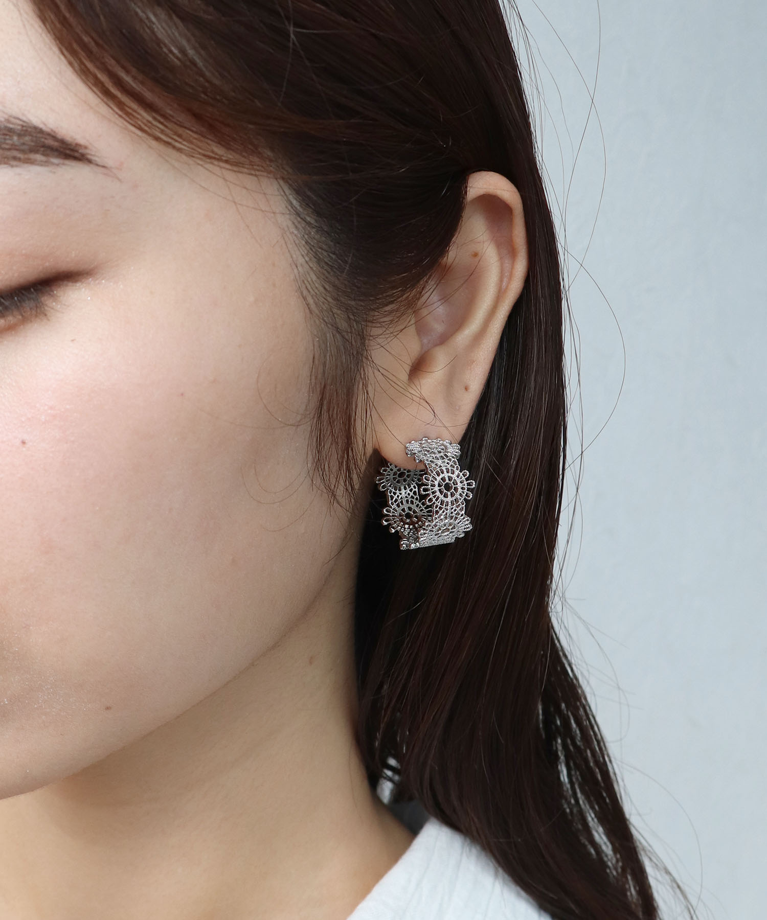 メタルレースフープピアス
