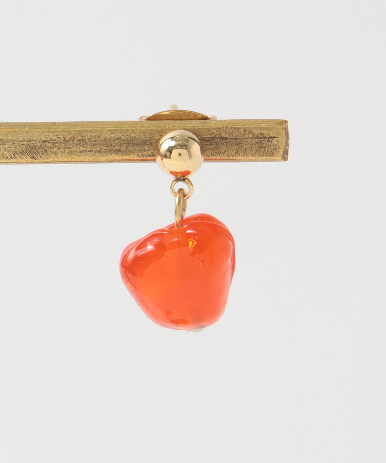 カラーストーンステンレスピアス