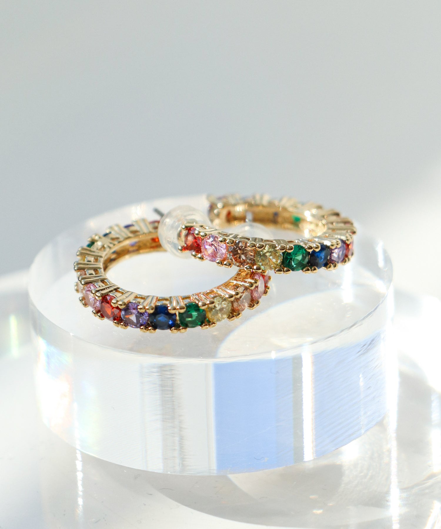 レインボーフープピアス