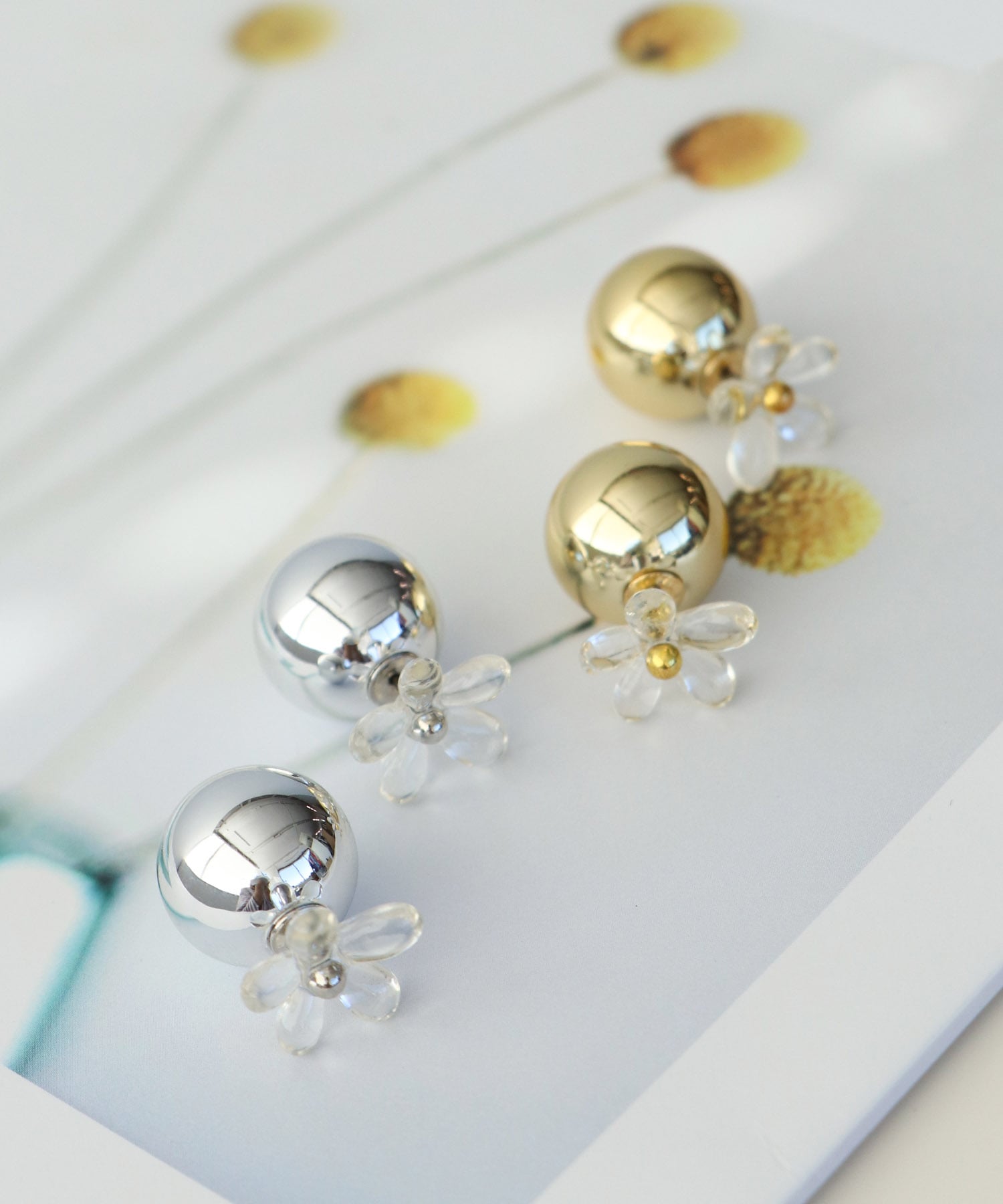 クリアフラワーバックキャッチピアス