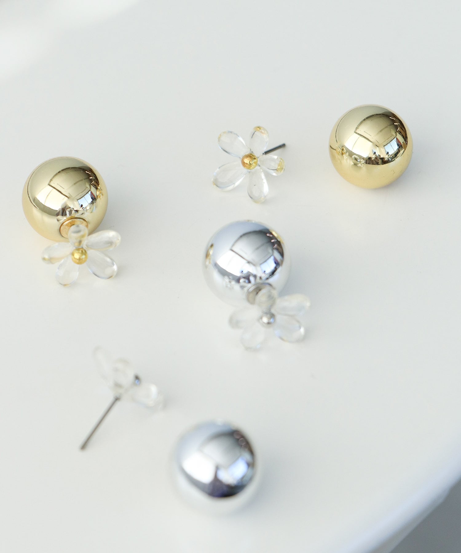 クリアフラワーバックキャッチピアス