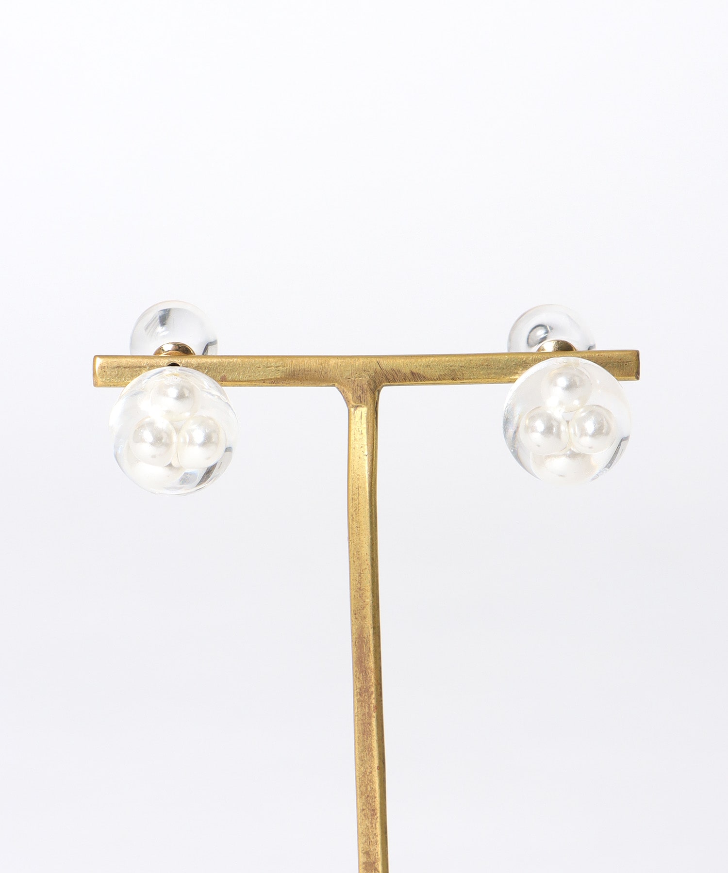 クリア球体封入ピアス