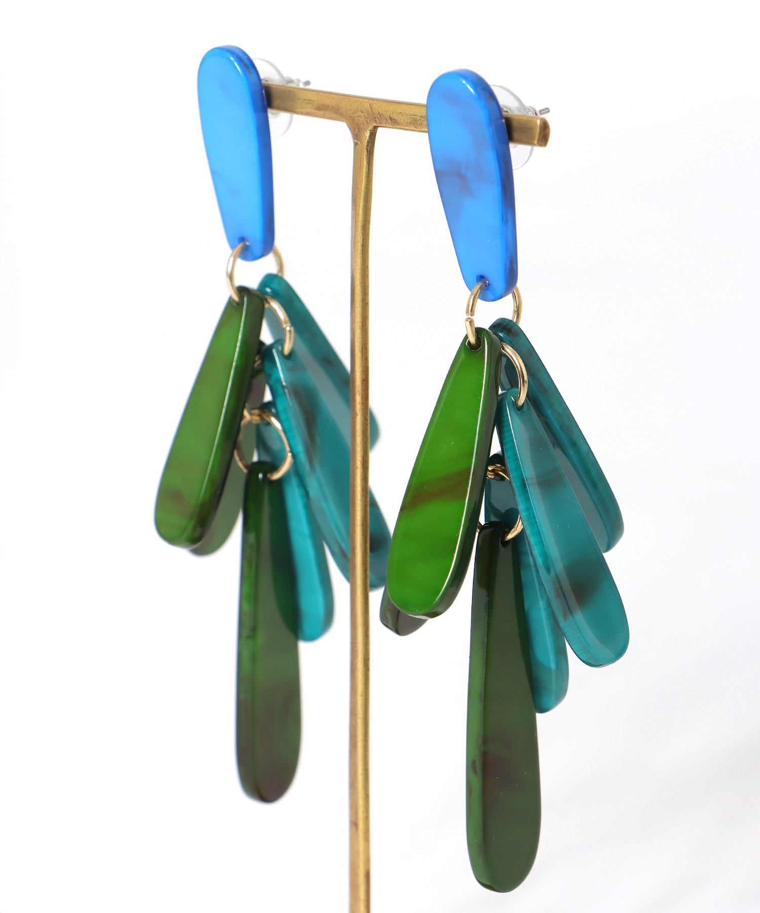 アクリルタッセル風ピアス