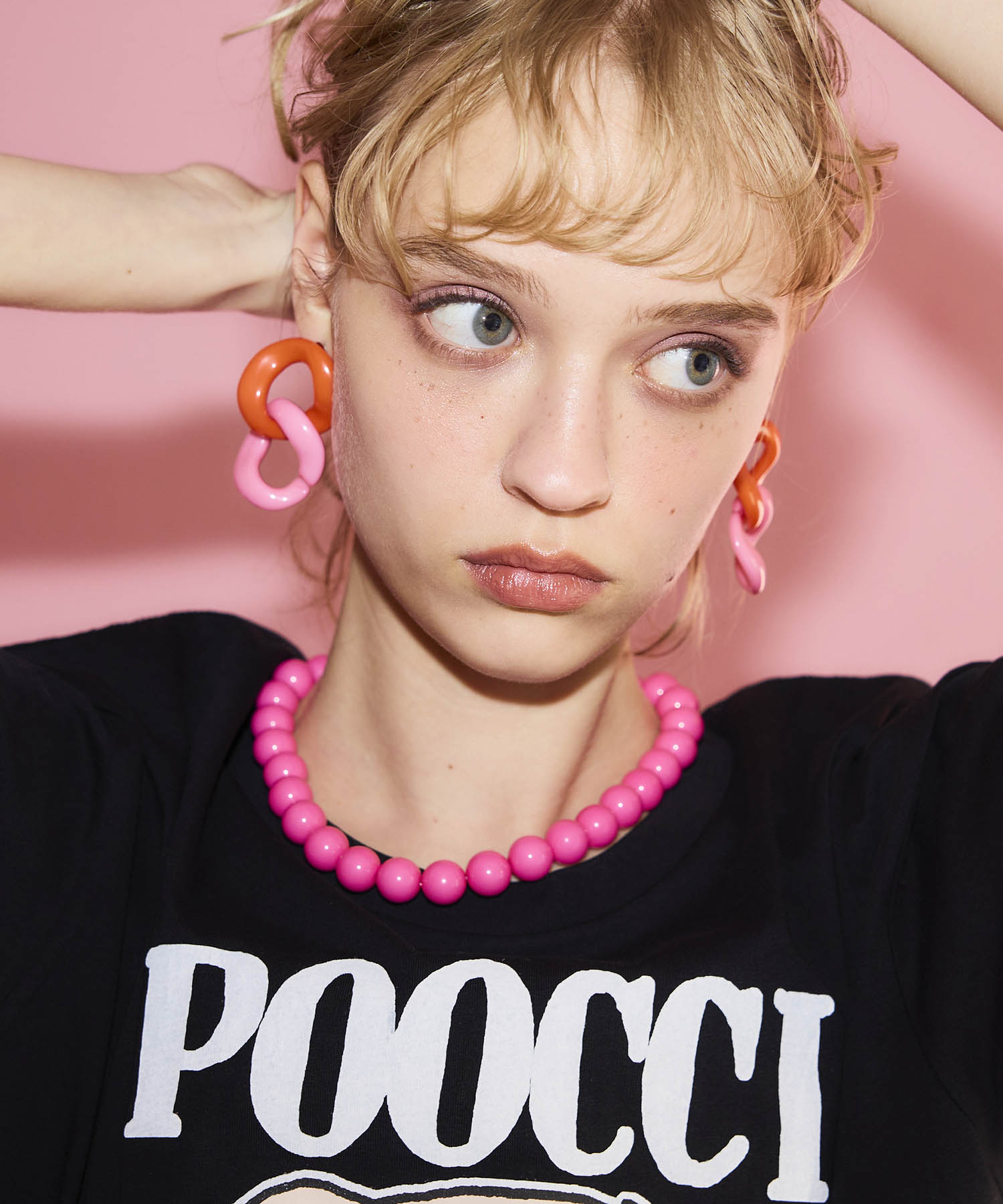 カラフルアクリルパーツピアス