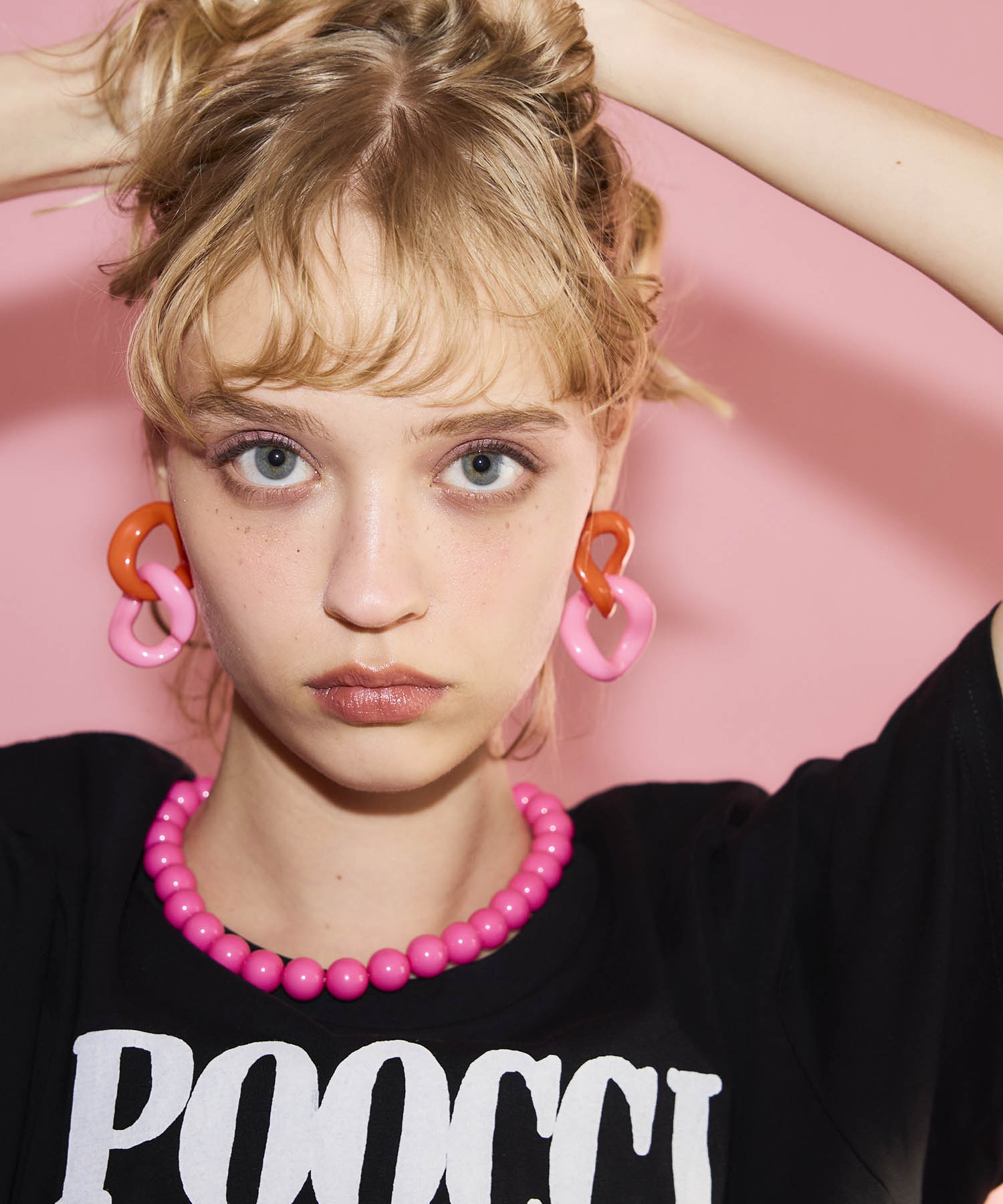 カラフルアクリルパーツピアス