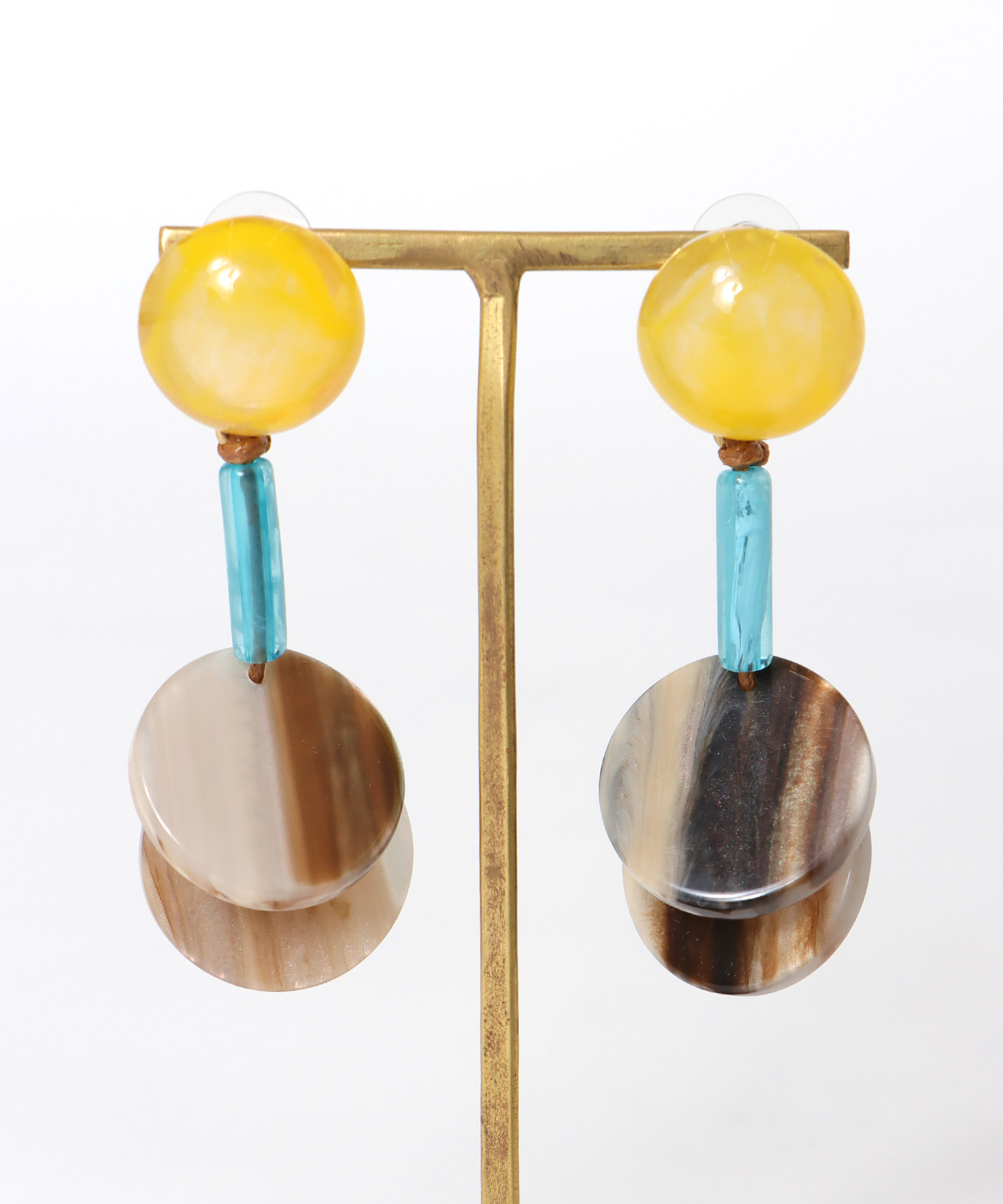 カスタネットピアス