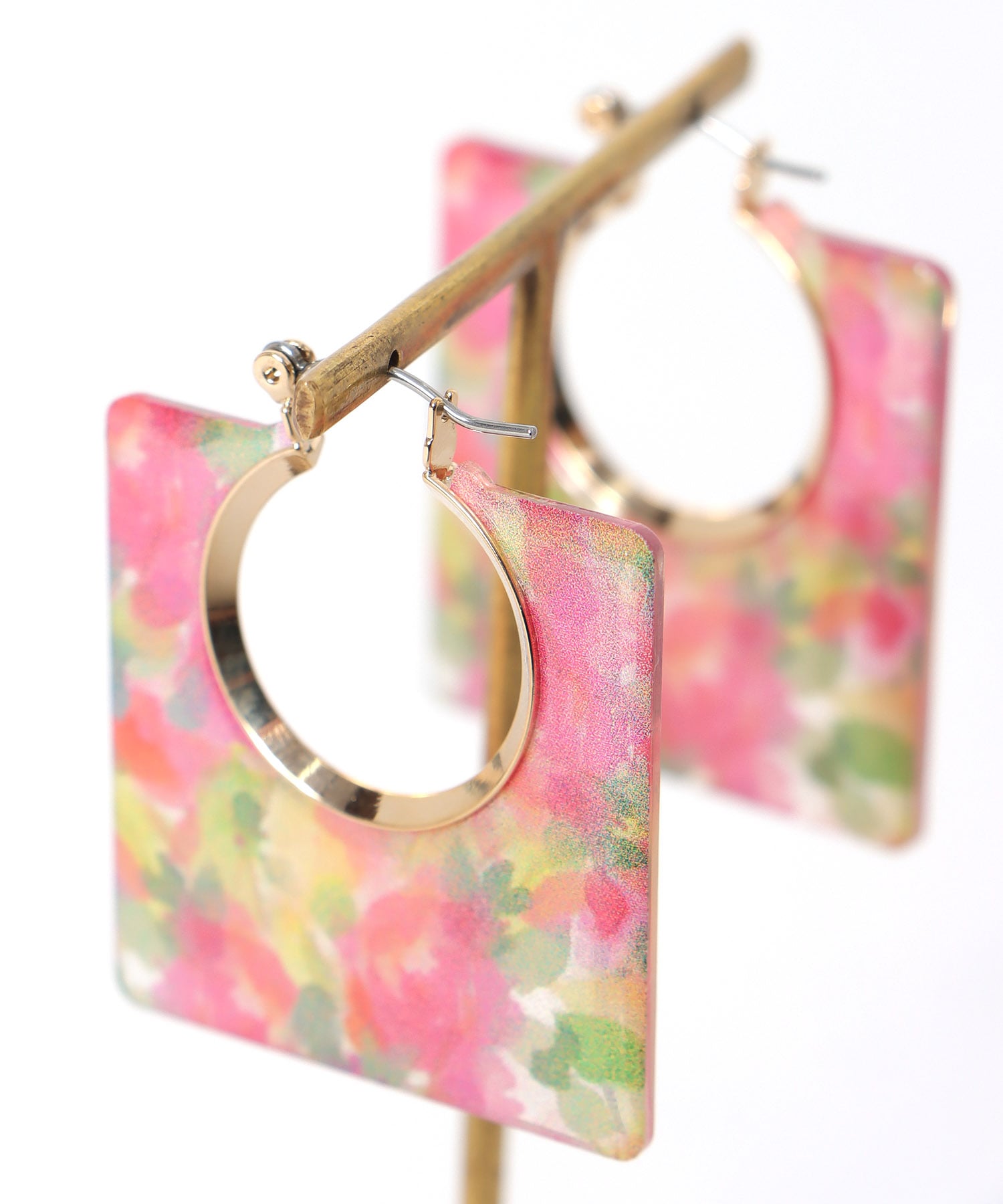 クリアフラワーフープピアス