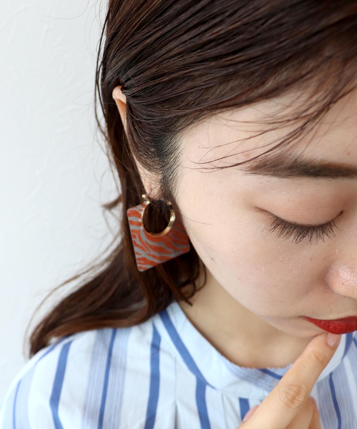 クリアフラワーフープピアス