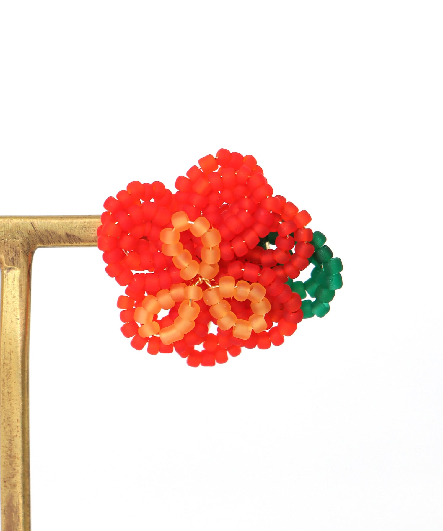 カラーフラワービーズピアス