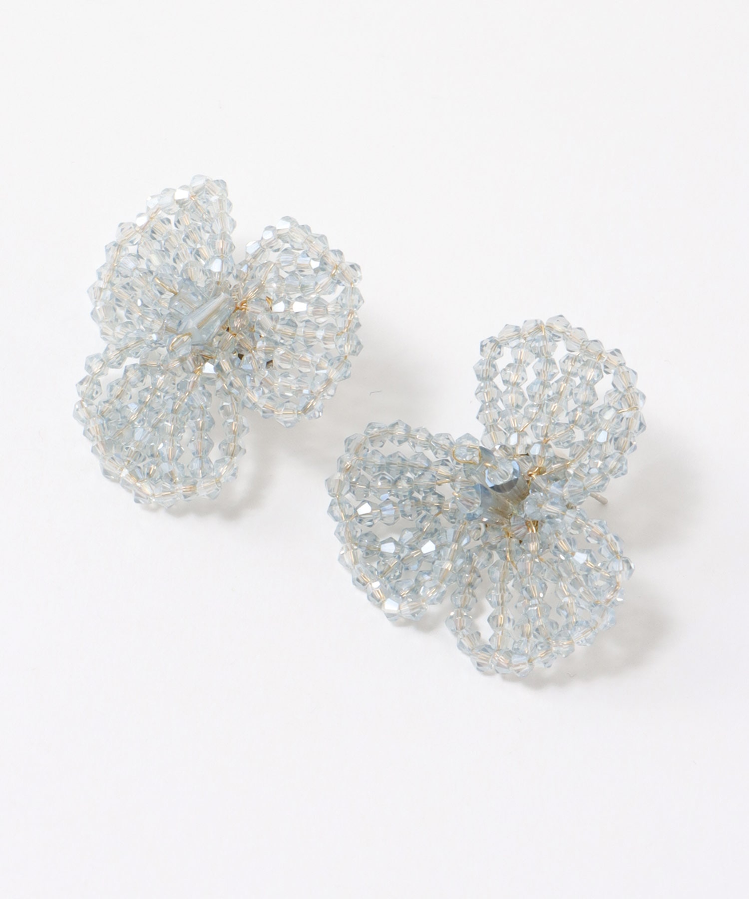 フラワービーズワイヤーピアス