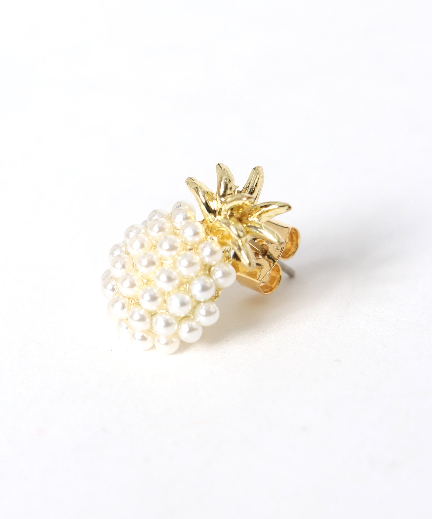 パールパイナップルピアス