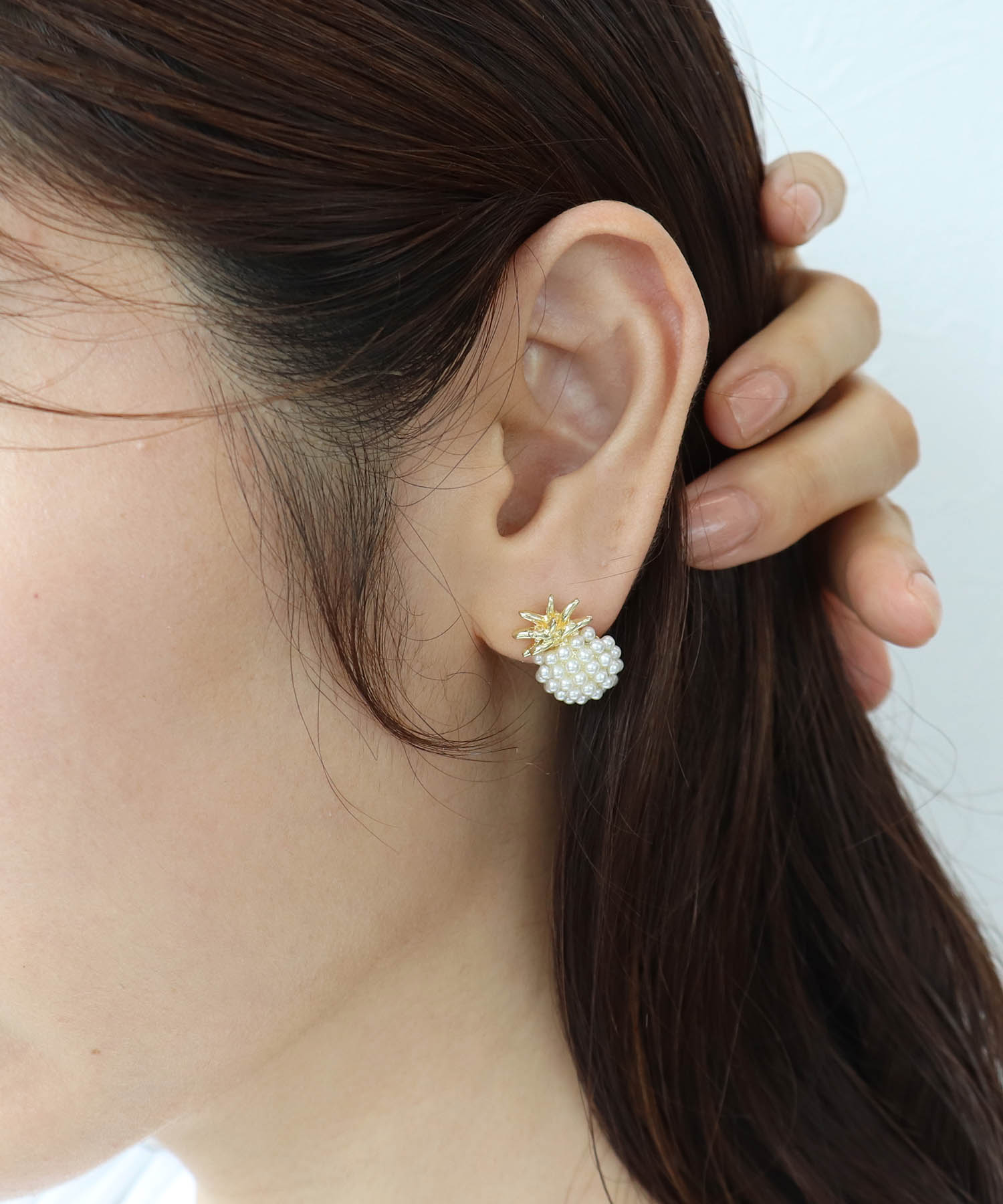 パールパイナップルピアス