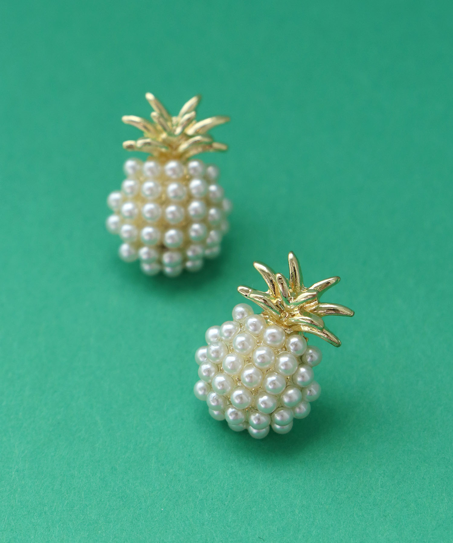 パールパイナップルピアス