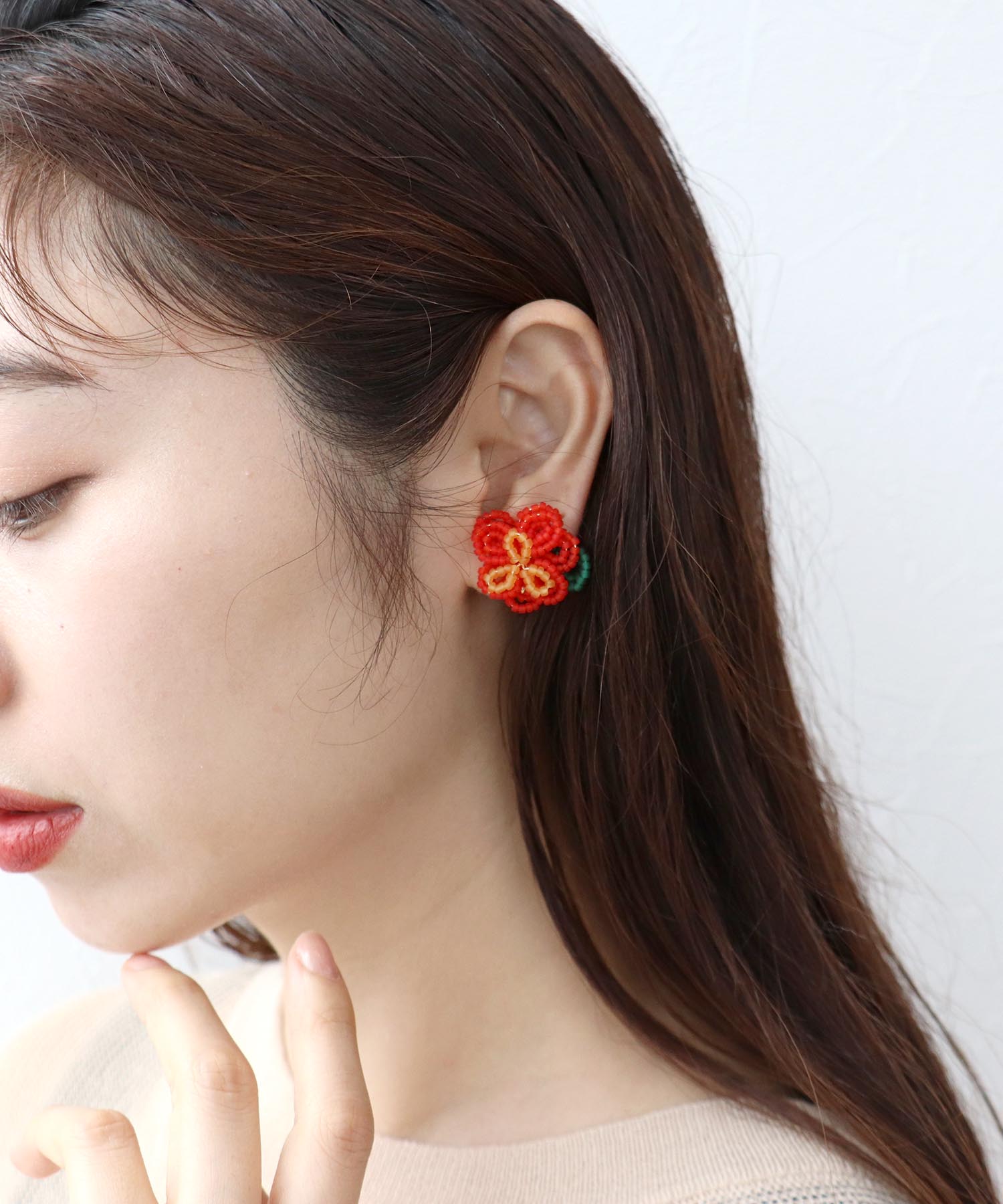 カラーフラワービーズイヤリング