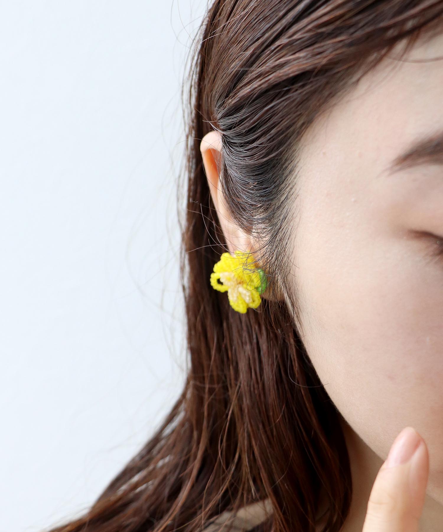 カラーフラワービーズイヤリング
