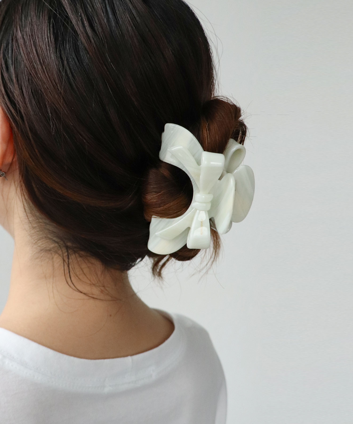 リボンアセチバンス