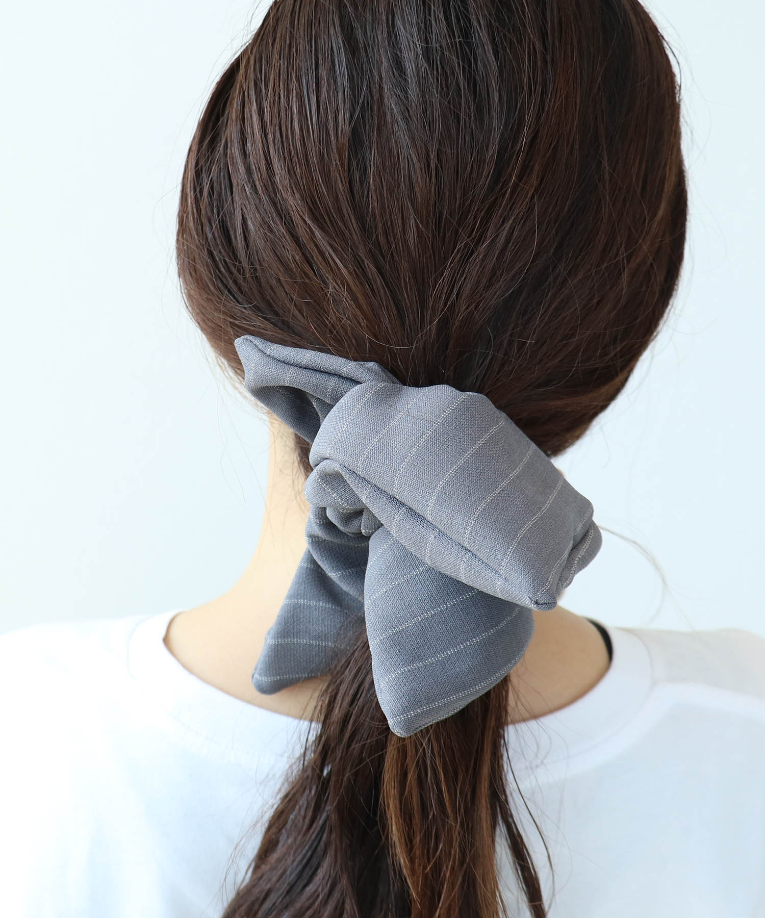 ストライプ柄スクエアシュシュ