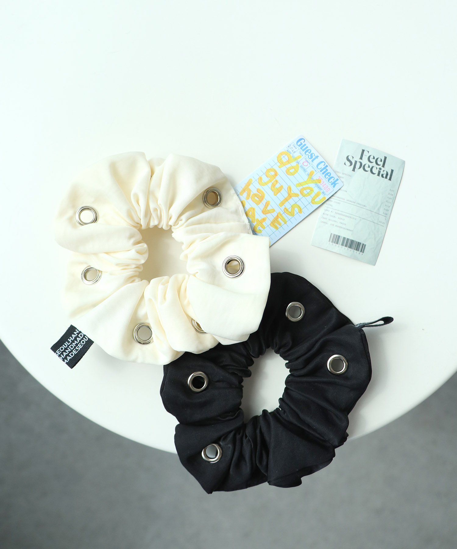 ハトメシュシュ