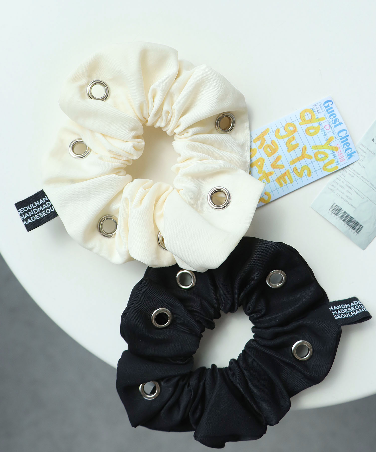 ハトメシュシュ