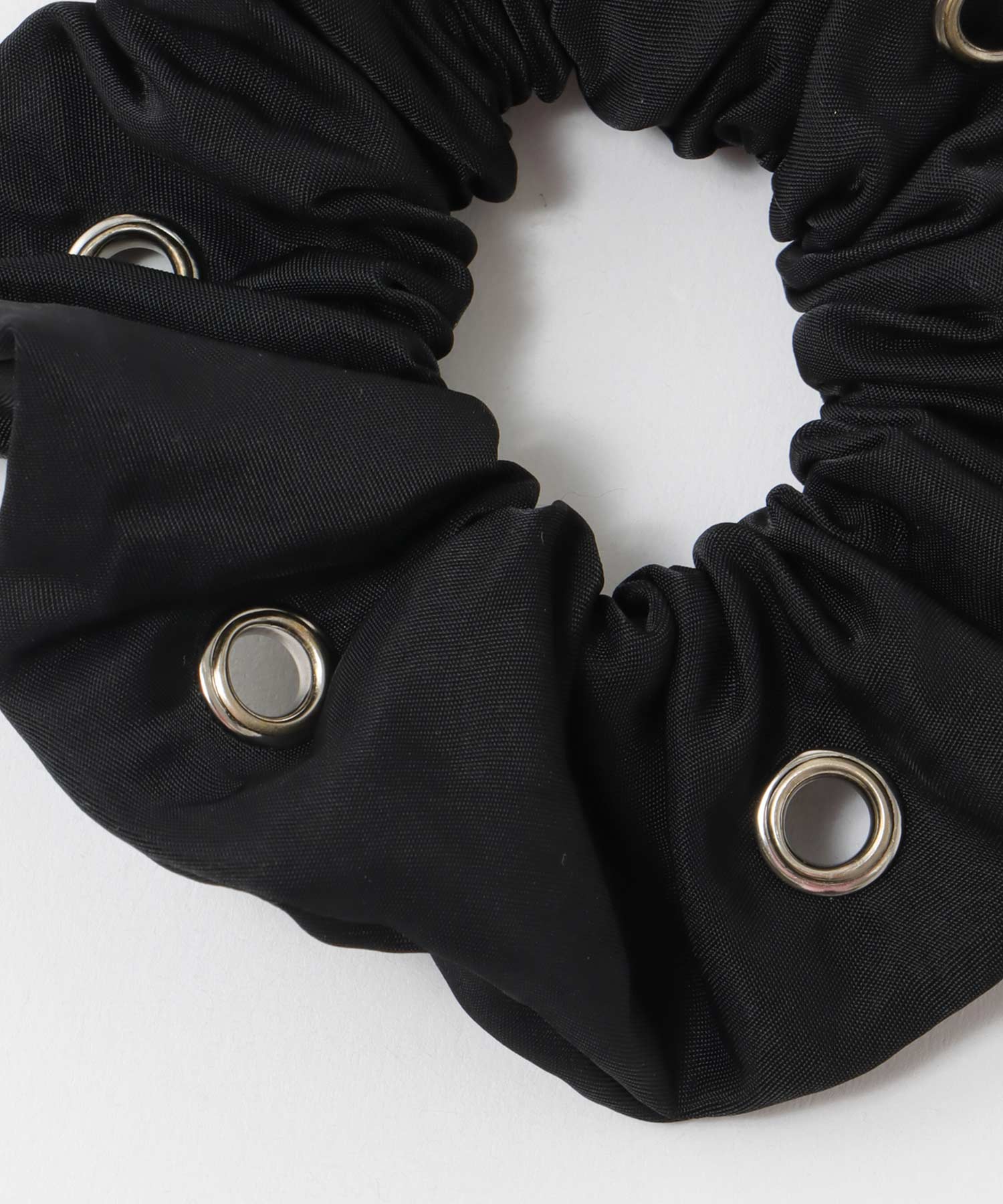 ハトメシュシュ