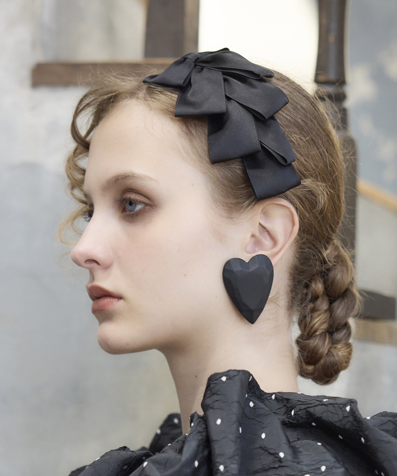 アシメリボンカチューシャ