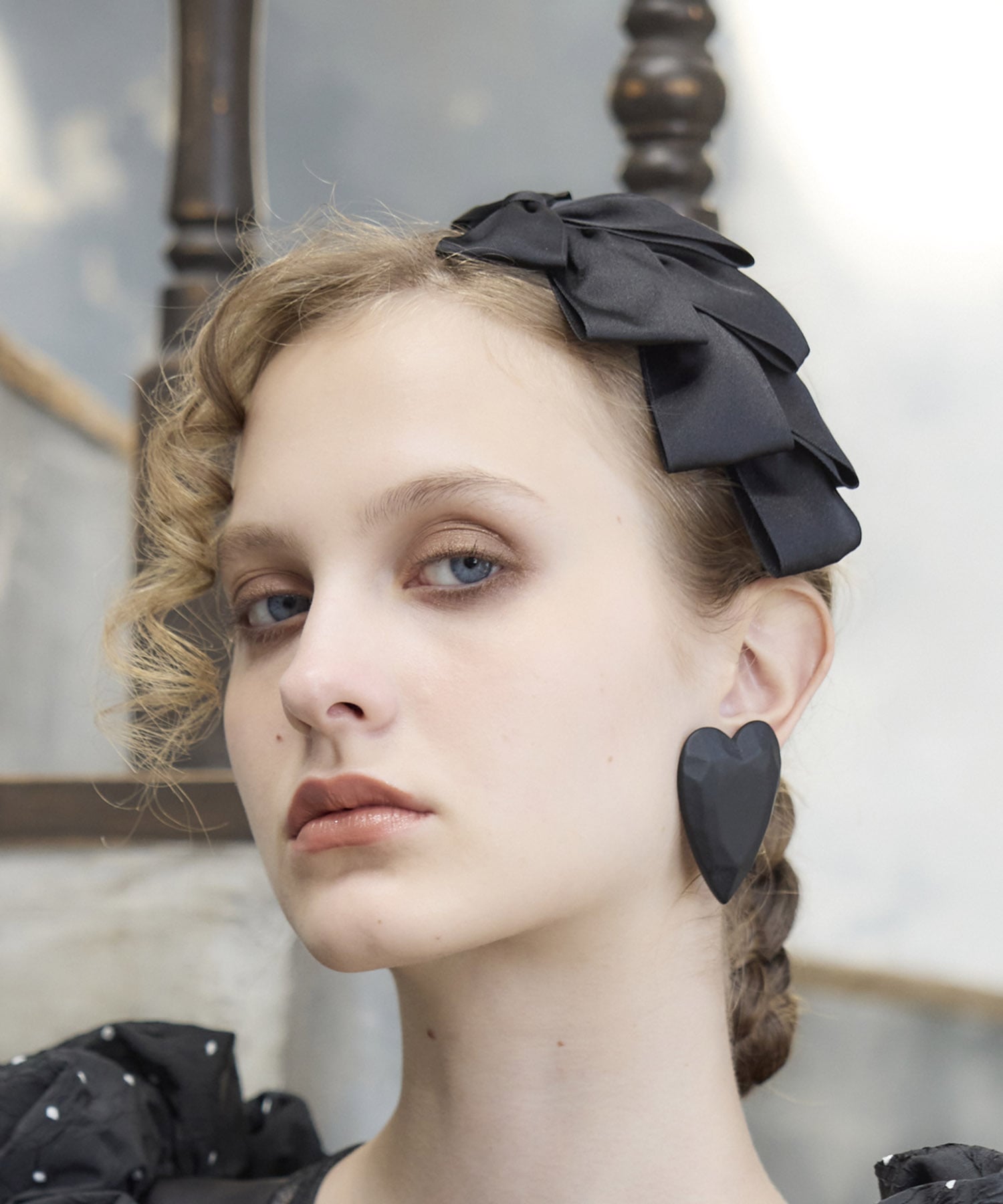 アシメリボンカチューシャ