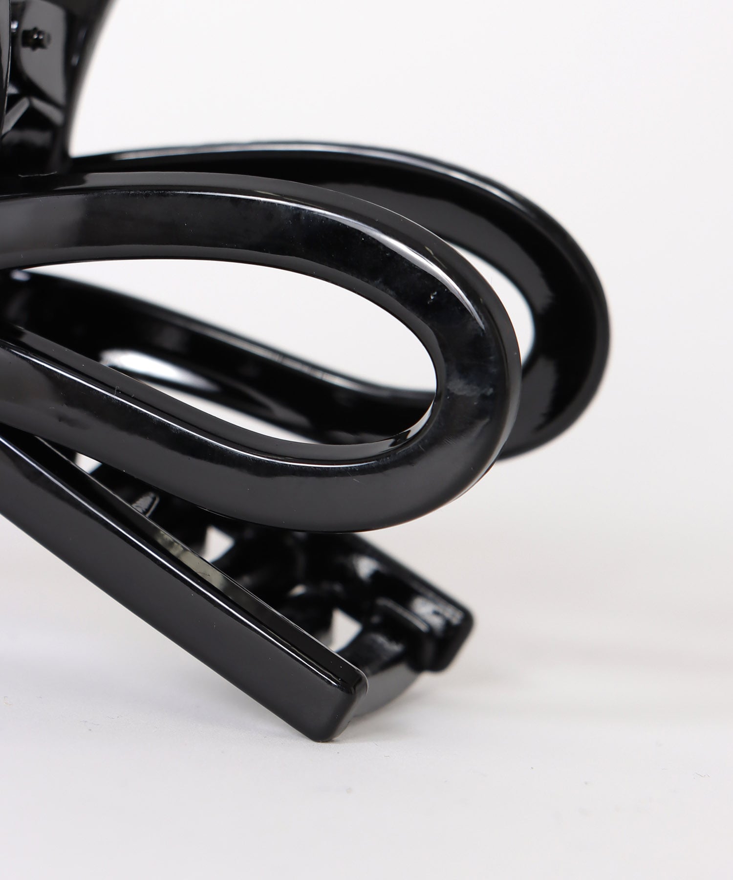 ブラックアクリルリボンバンス