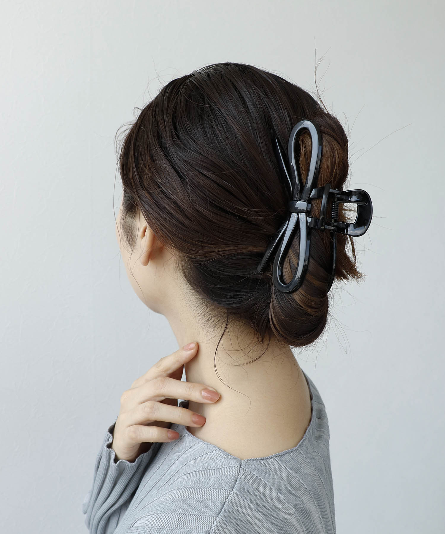 ブラックアクリルリボンバンス