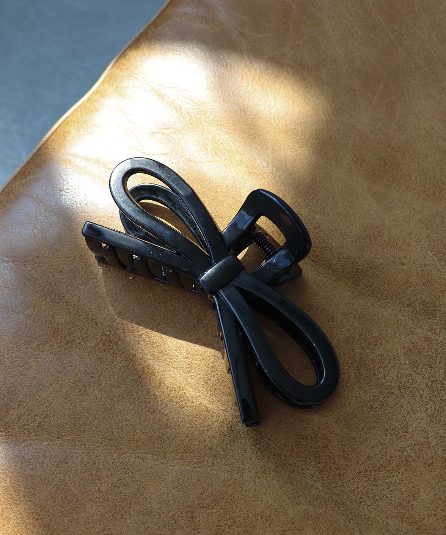 ブラックアクリルリボンバンス